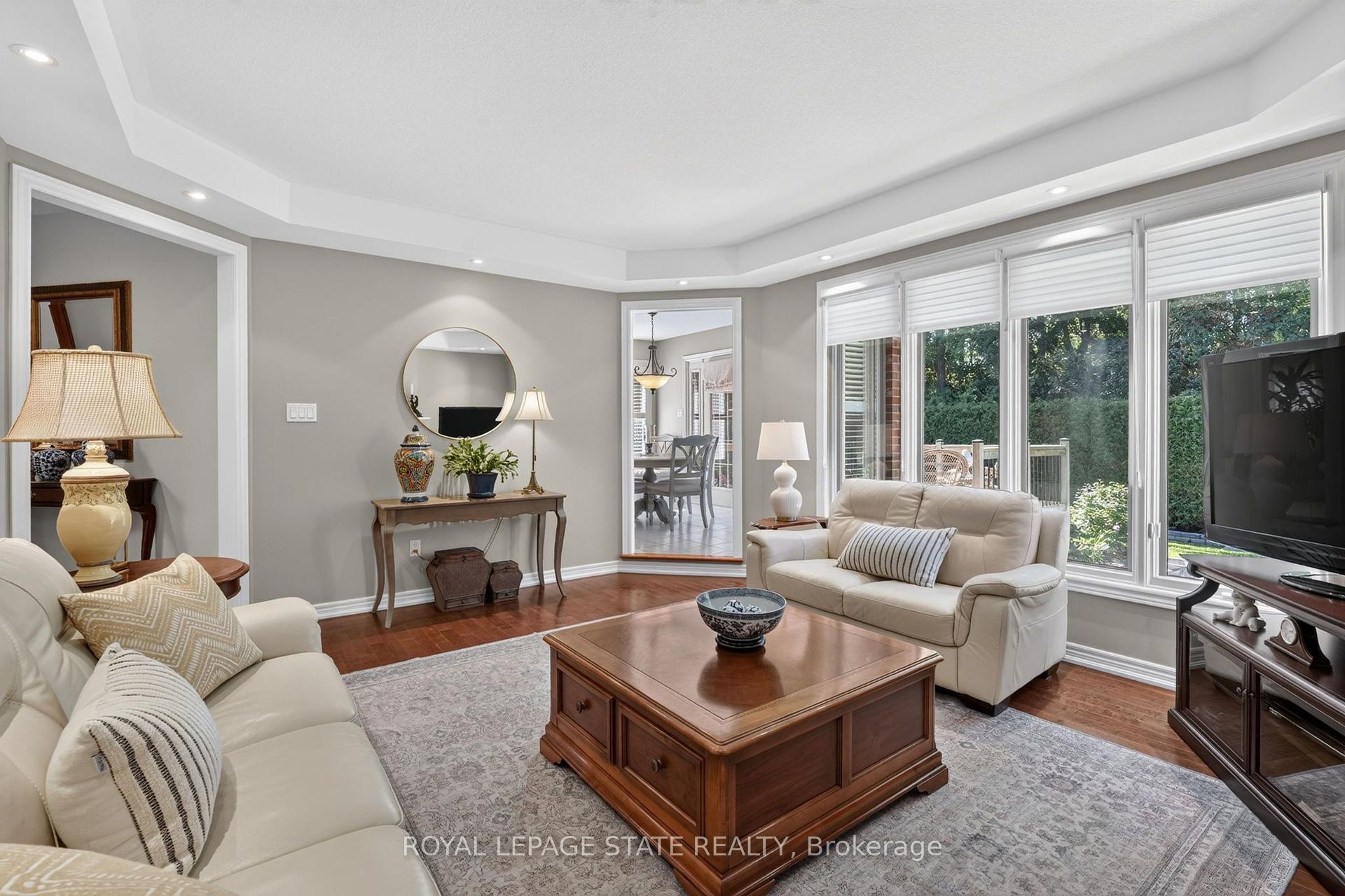 Photo 28 of 39 Bellstone Lane, Hamilton, Mount Hope — HOMEH
