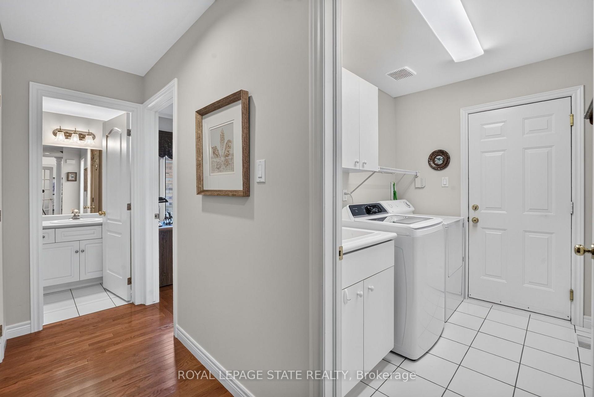 Photo 29 of 39 Bellstone Lane, Hamilton, Mount Hope — HOMEH