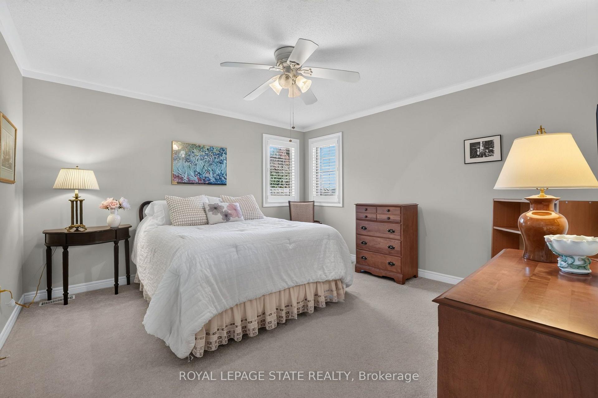 Photo 37 of 39 Bellstone Lane, Hamilton, Mount Hope — HOMEH