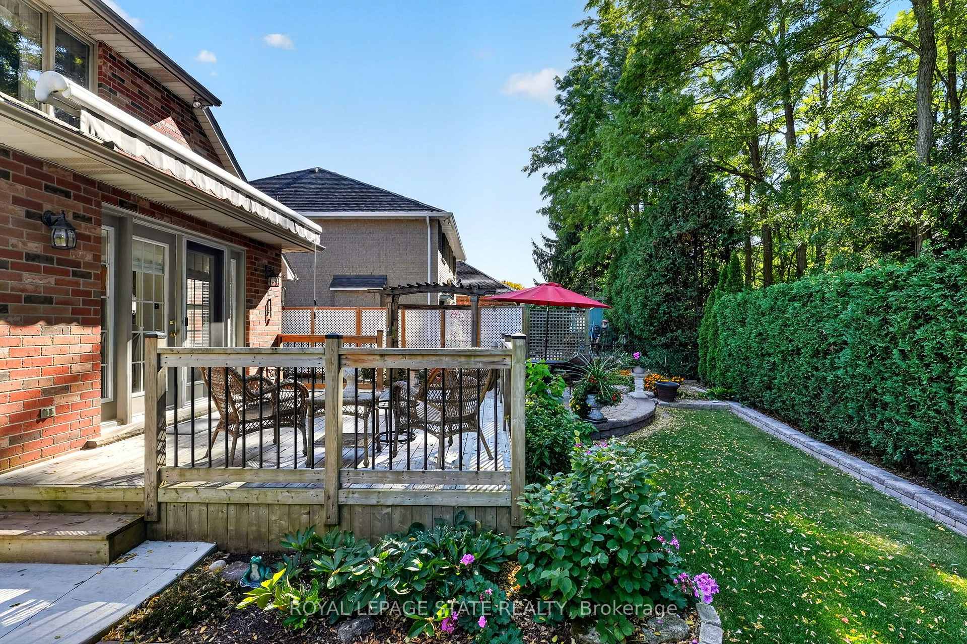 Photo 48 of 39 Bellstone Lane, Hamilton, Mount Hope — HOMEH