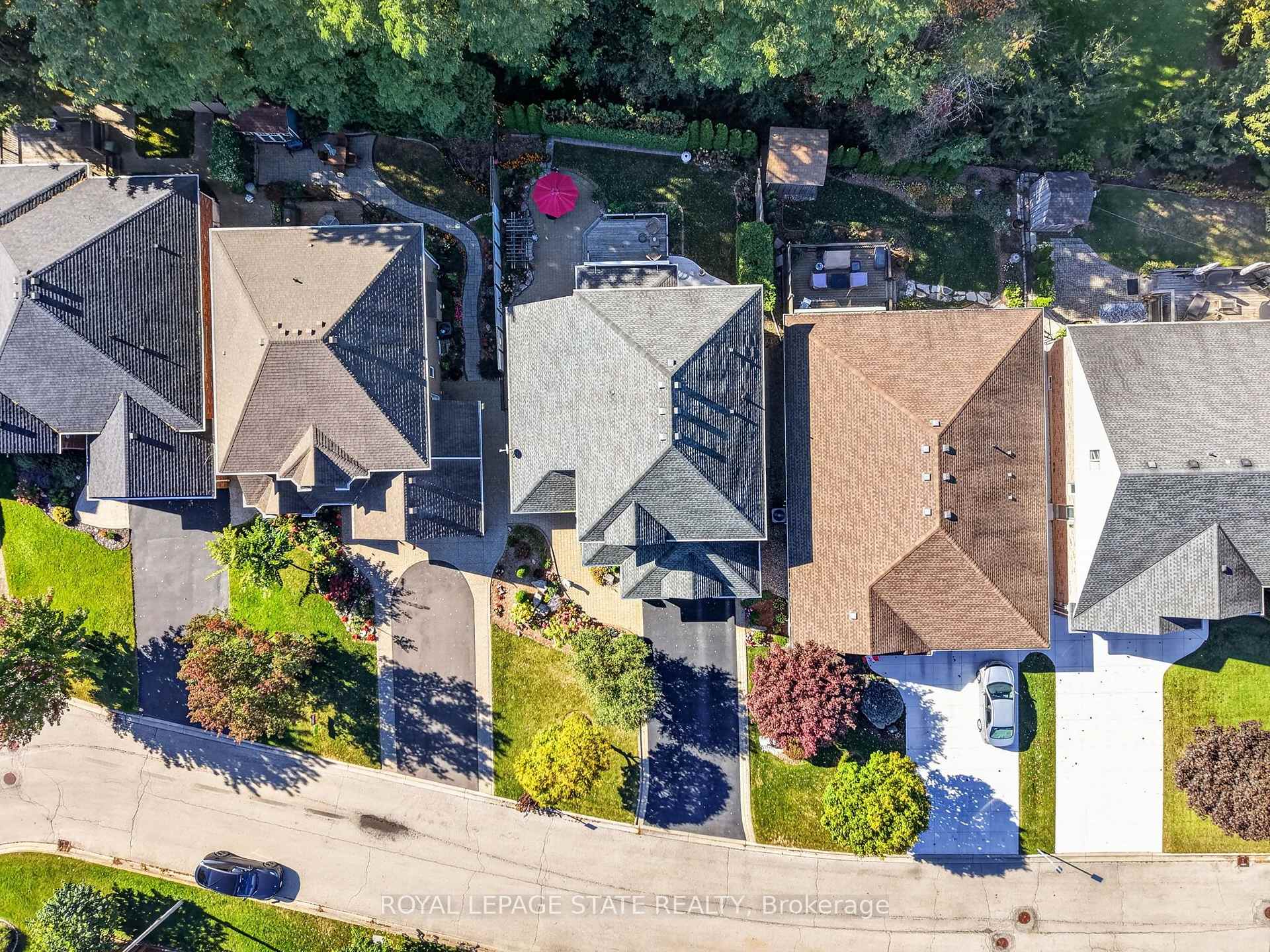 Photo 50 of 39 Bellstone Lane, Hamilton, Mount Hope — HOMEH