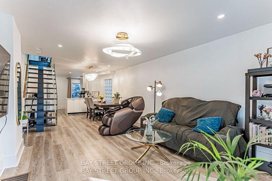 Photo 8 of 397 Kingston Road, Toronto, The Beaches — HOMEH