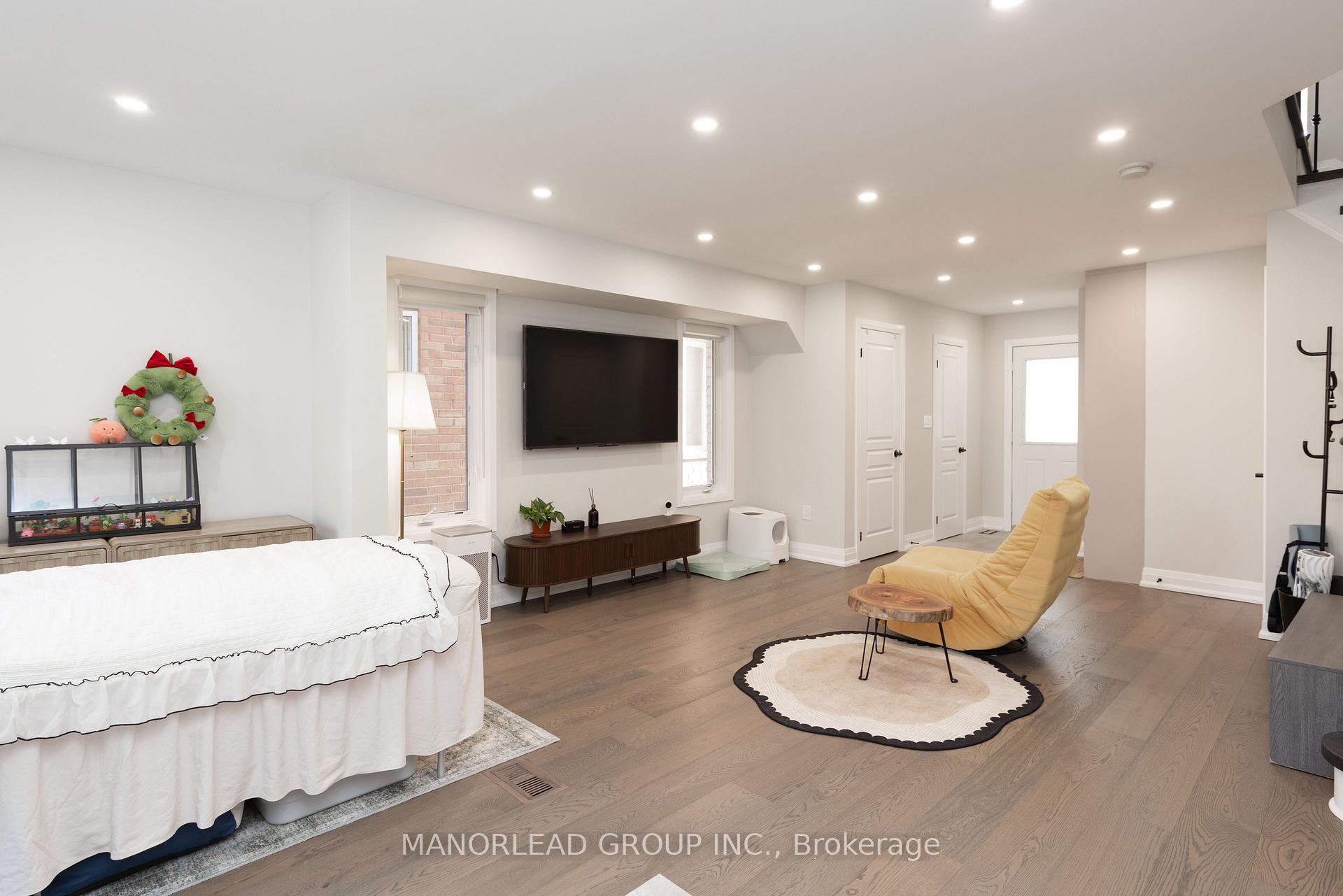 Photo 3 of 8 Rock Garden Street, Markham, Cornell — HOMEH