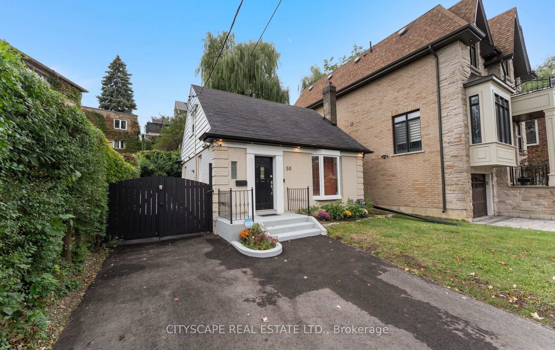 Photo of 50 South Kingsway