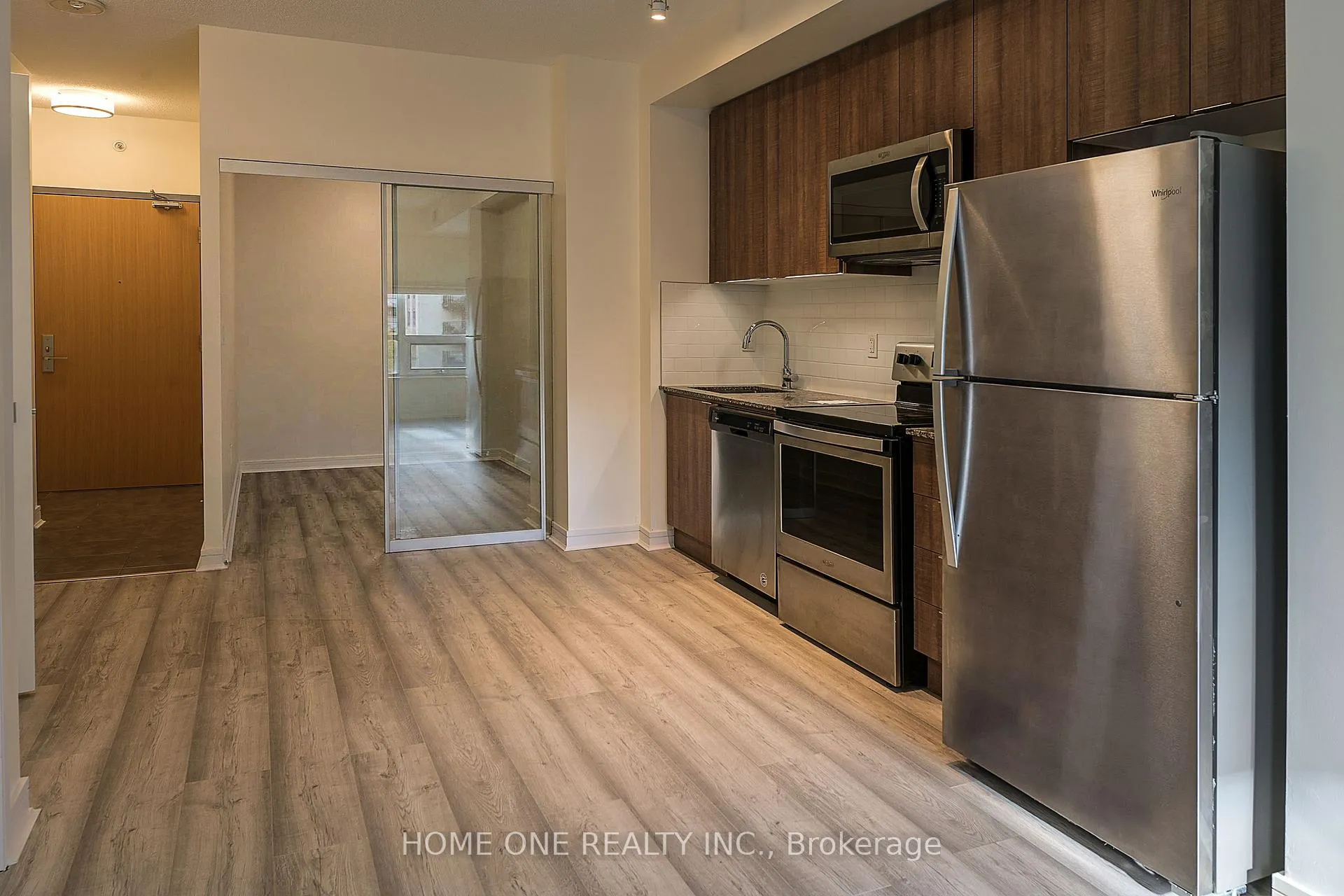 Photo 14 of Unit 509, 621 Sheppard Avenue E, North York, Bayview Village — HOMEH