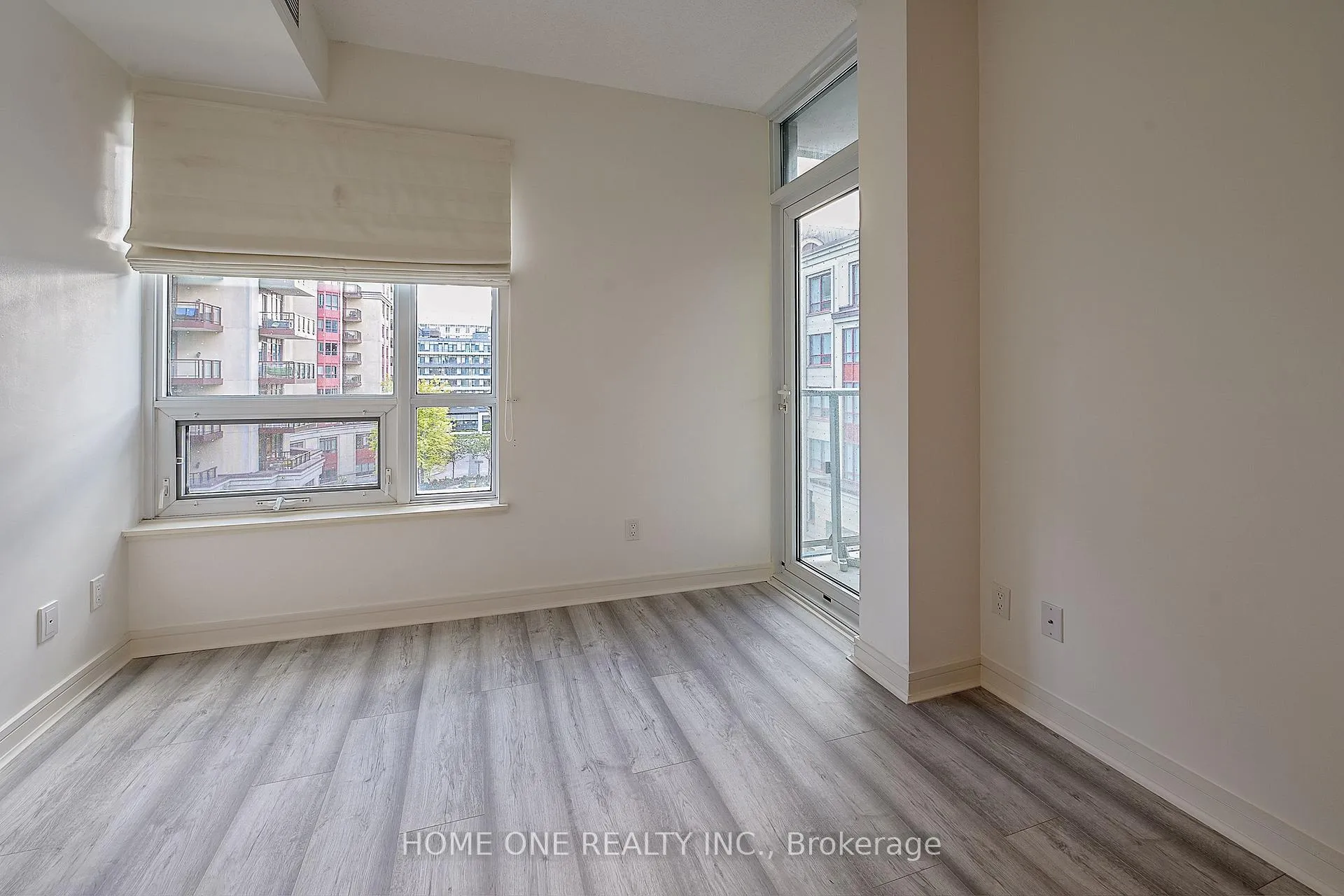 Photo 15 of Unit 509, 621 Sheppard Avenue E, North York, Bayview Village — HOMEH