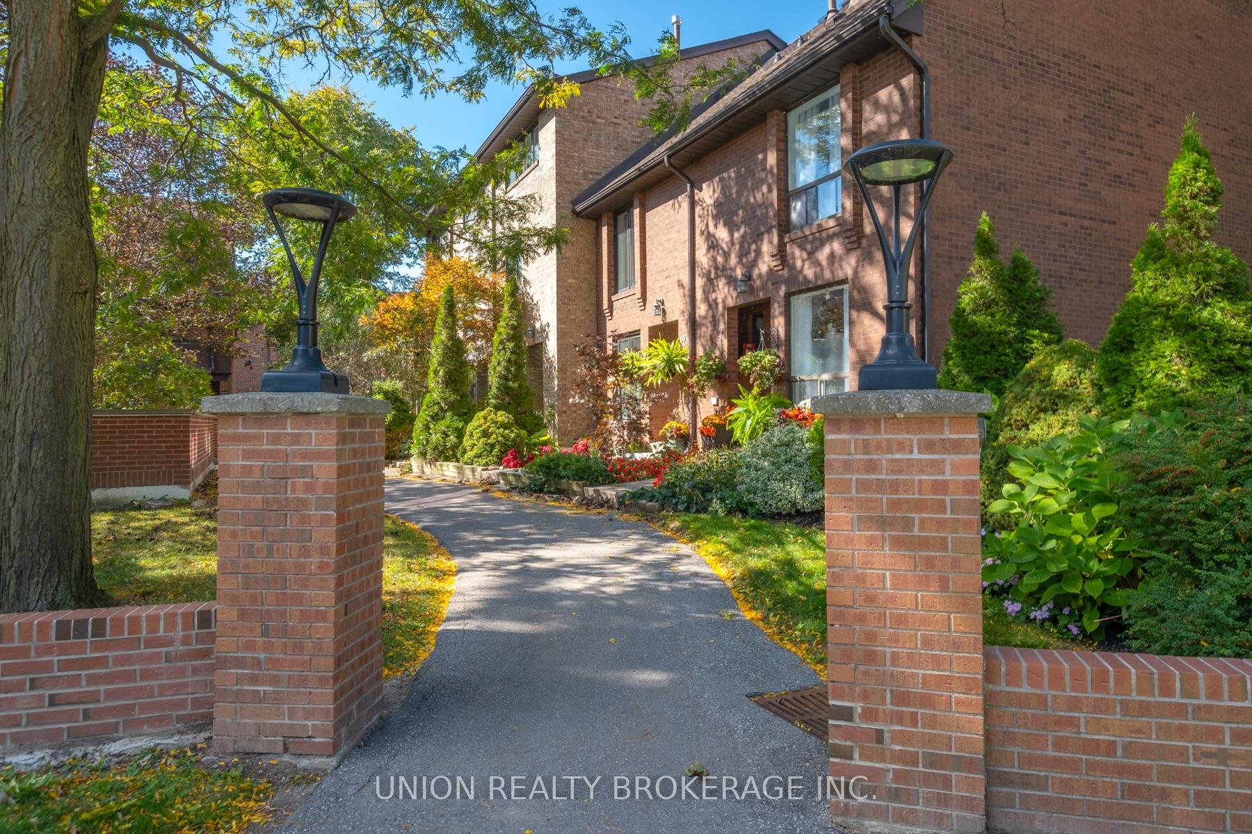 Photo of Unit 11, 30 Livingston Road