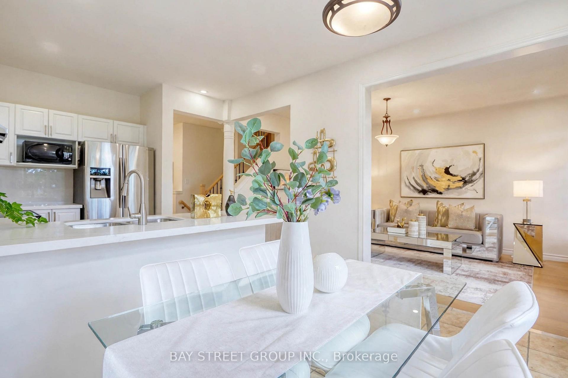 Photo 19 of 15 Fraserwood Road, Vaughan, Patterson — HOMEH