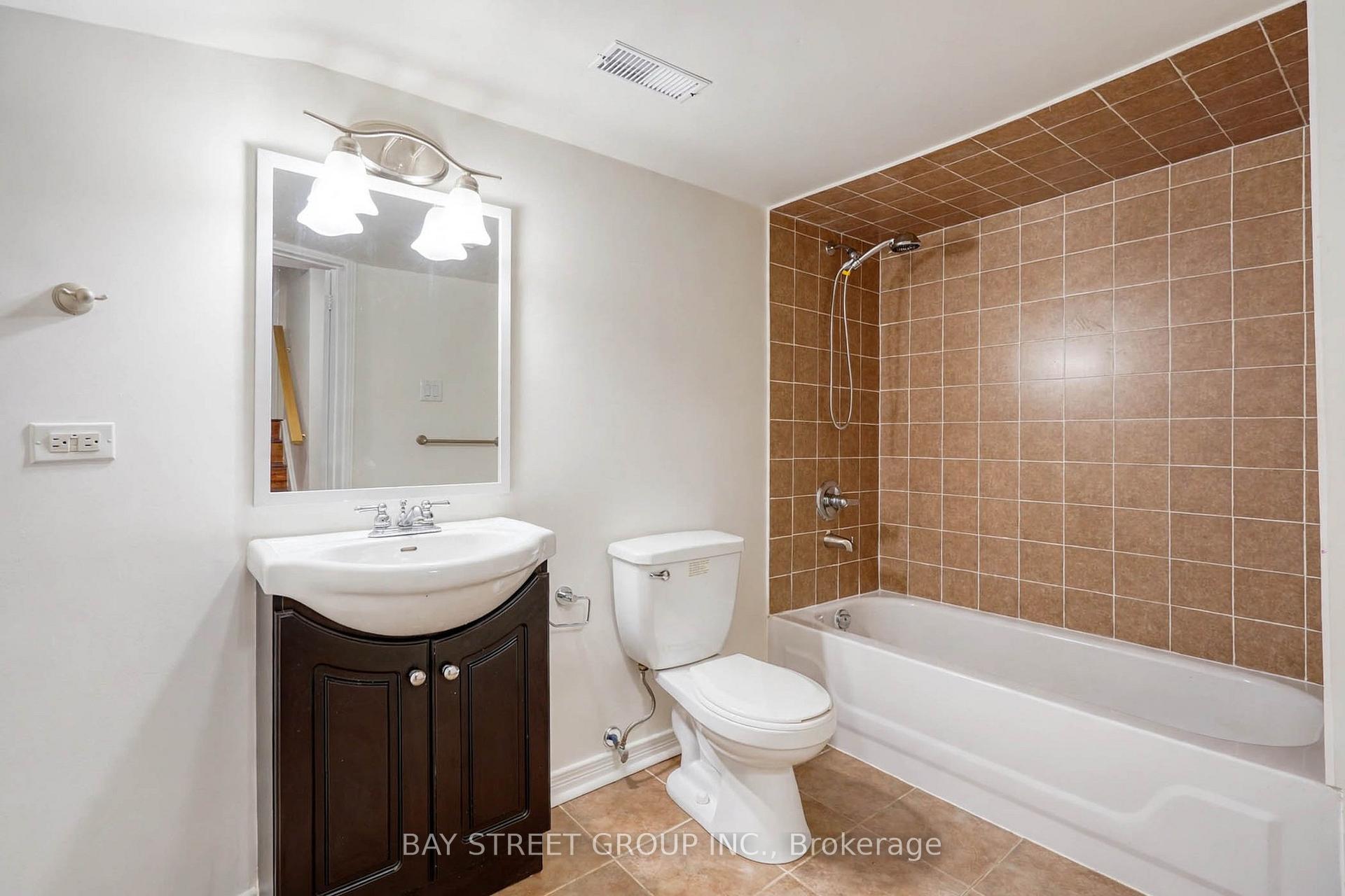 Photo 35 of 15 Fraserwood Road, Vaughan, Patterson — HOMEH