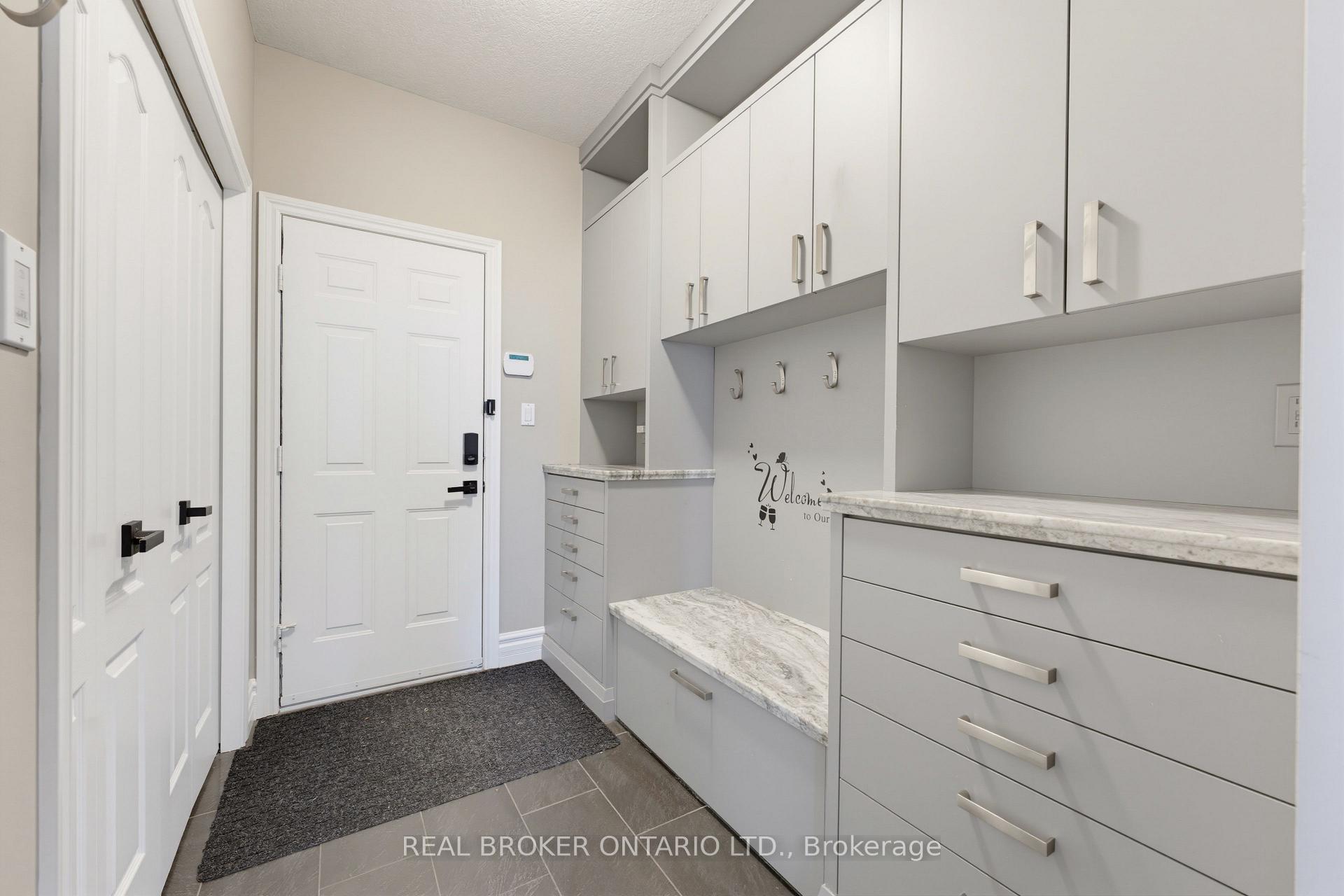 Photo 20 of 70 Deer Ridge Crescent, Kitchener, Pioneer Tower West — HOMEH