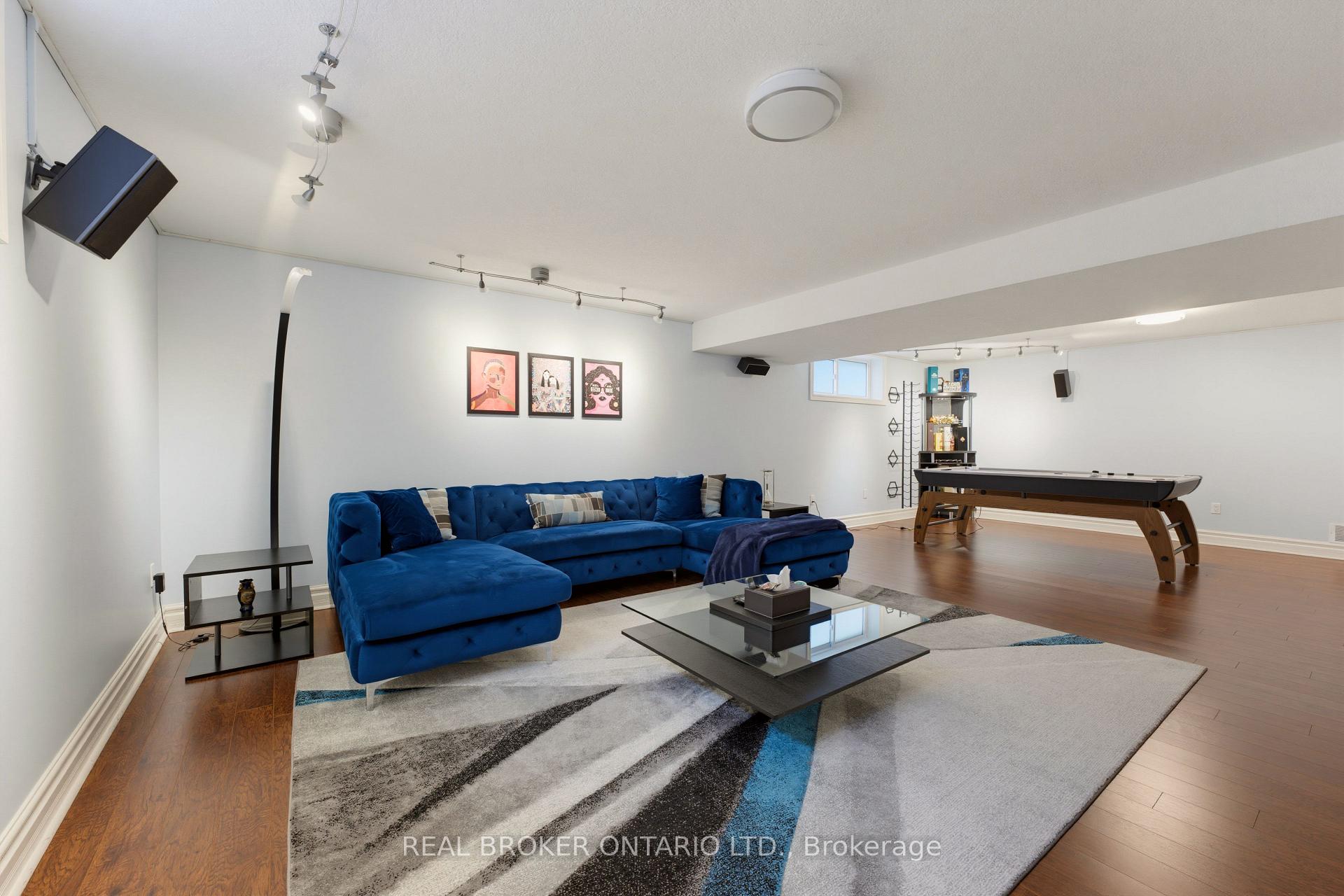 Photo 30 of 70 Deer Ridge Crescent, Kitchener, Pioneer Tower West — HOMEH