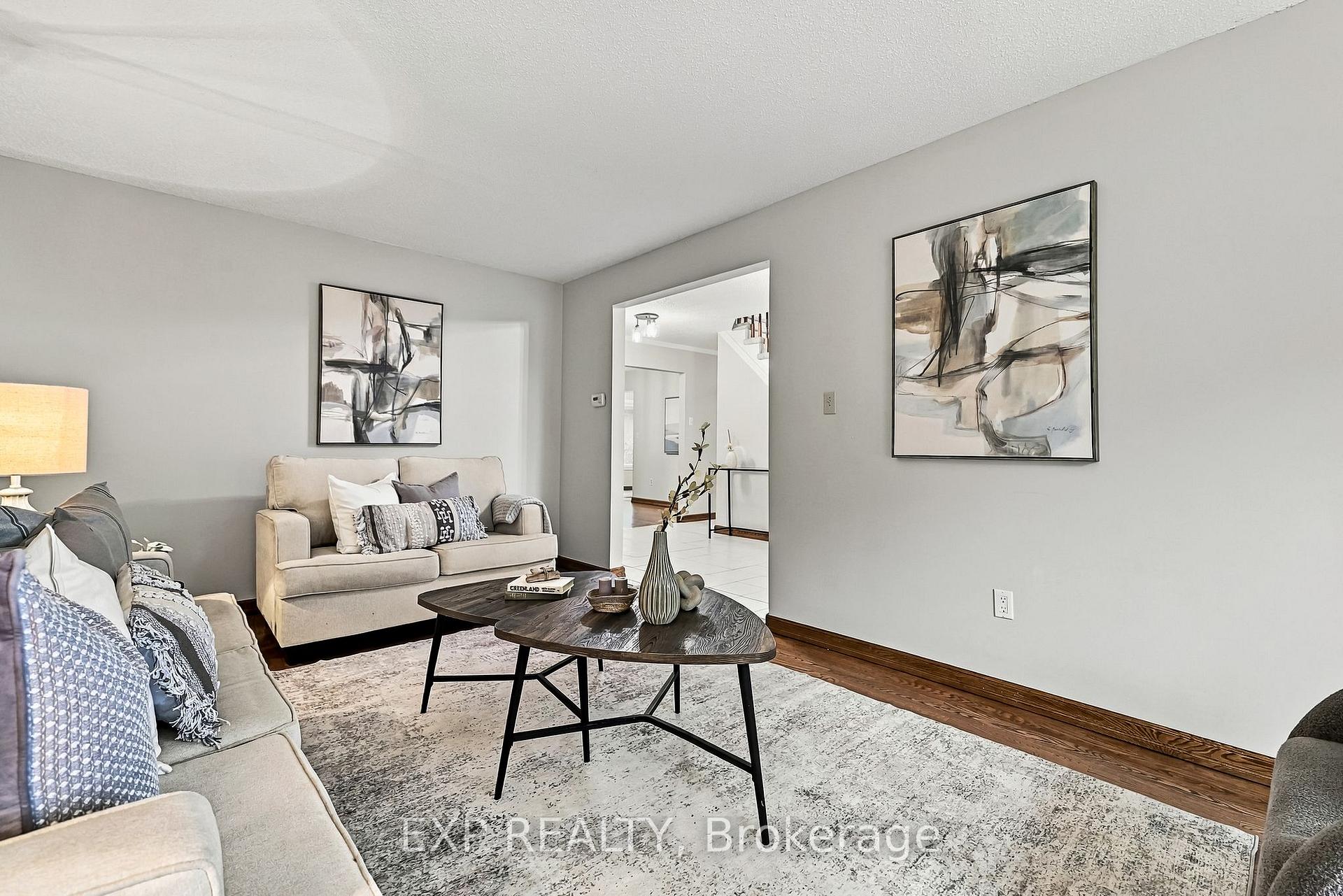 Photo 9 of 40 Orchard Park Drive, Clarington, Bowmanville — HOMEH
