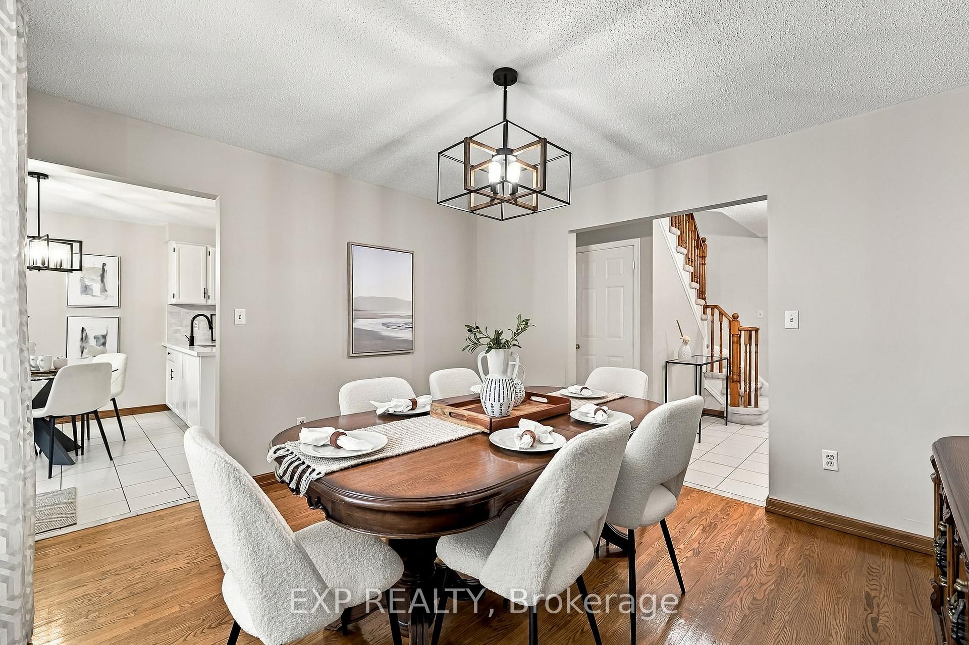 Photo 13 of 40 Orchard Park Drive, Clarington, Bowmanville — HOMEH
