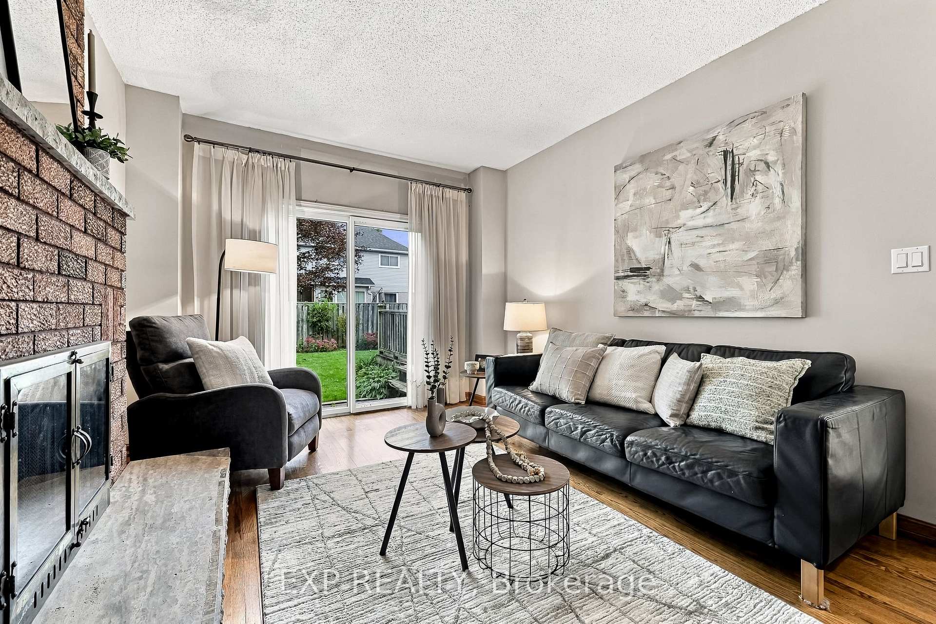 Photo 23 of 40 Orchard Park Drive, Clarington, Bowmanville — HOMEH