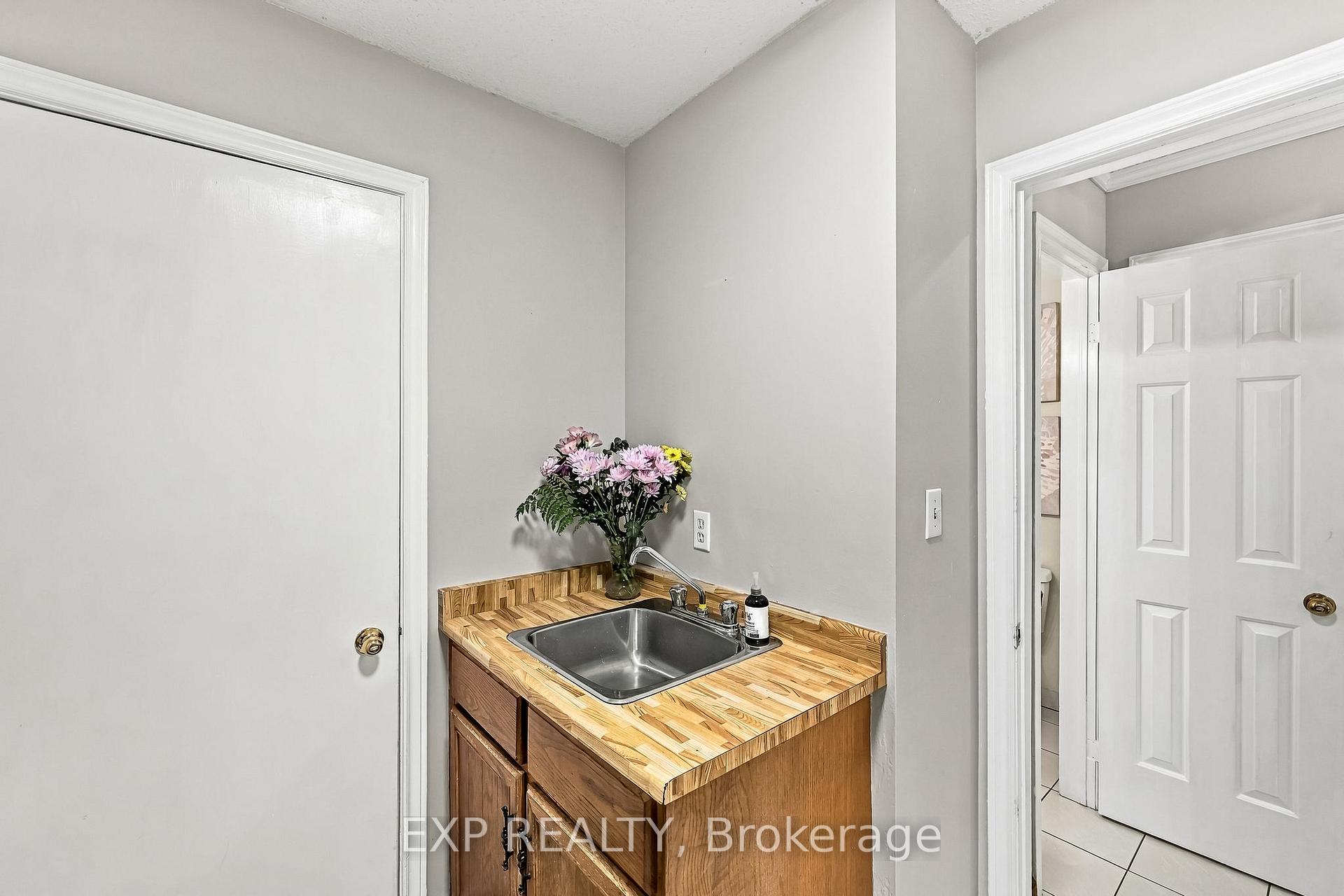 Photo 26 of 40 Orchard Park Drive, Clarington, Bowmanville — HOMEH
