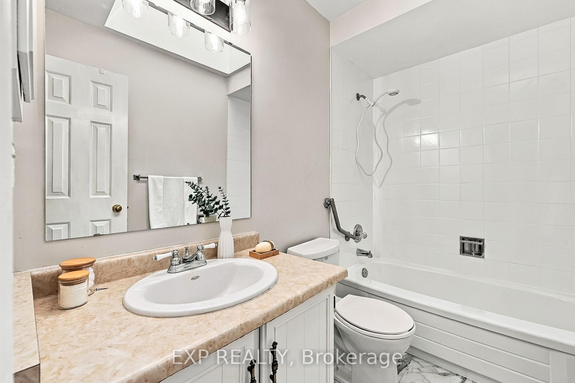 Photo 42 of 40 Orchard Park Drive, Clarington, Bowmanville — HOMEH