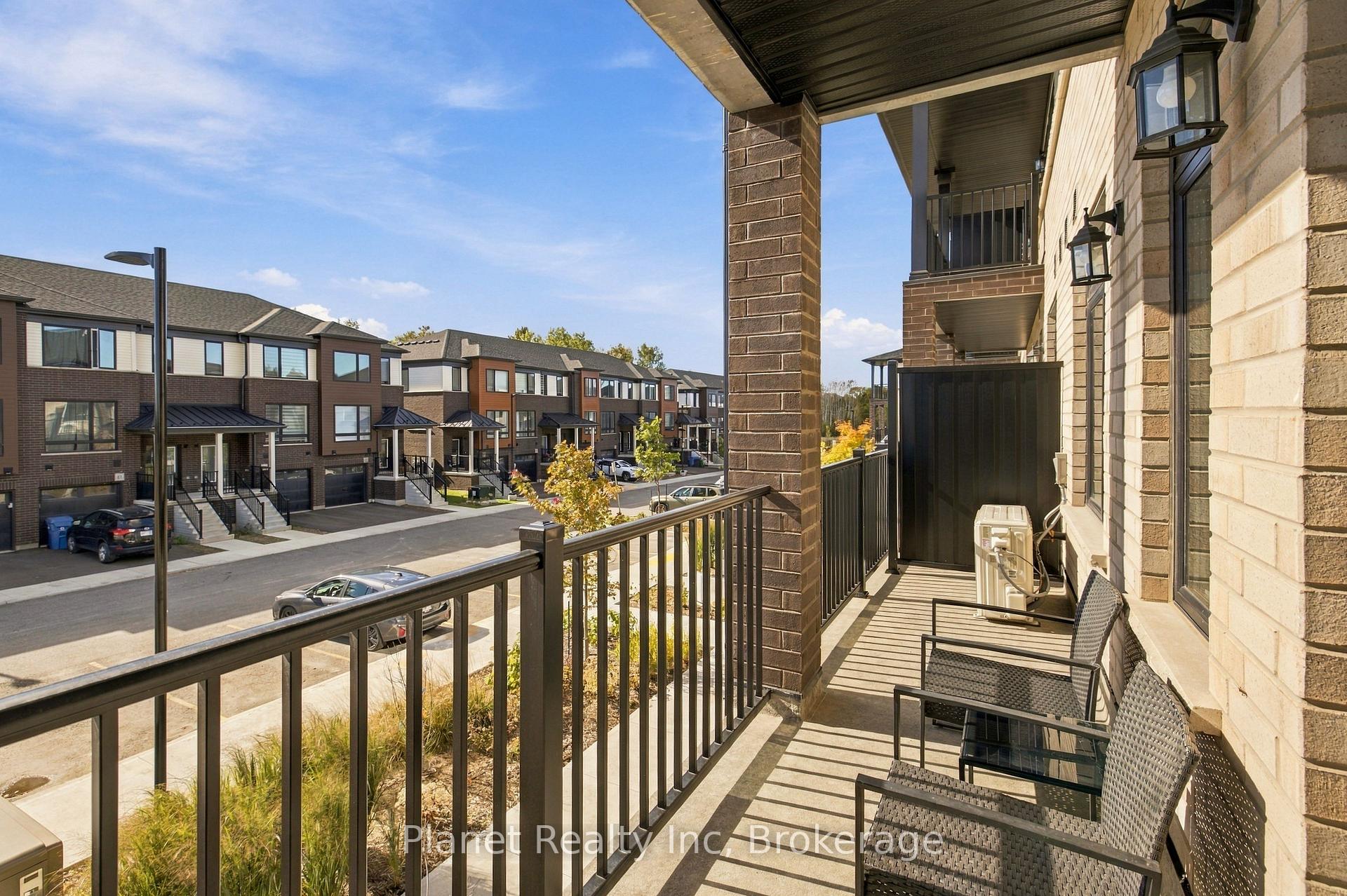 Photo 6 of 79 Thatcher Drive, Guelph, Kortright East — HOMEH