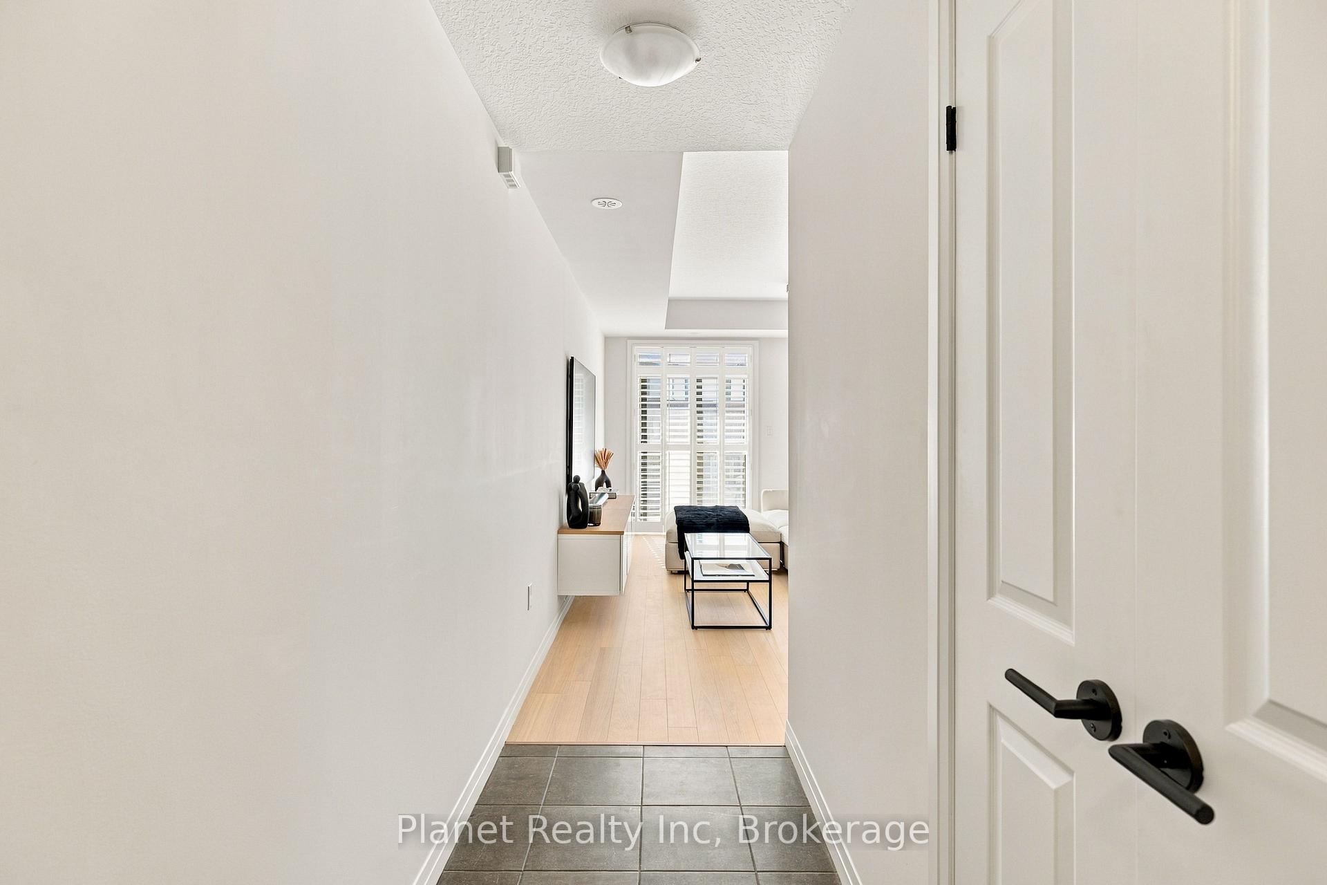 Photo 7 of 79 Thatcher Drive, Guelph, Kortright East — HOMEH