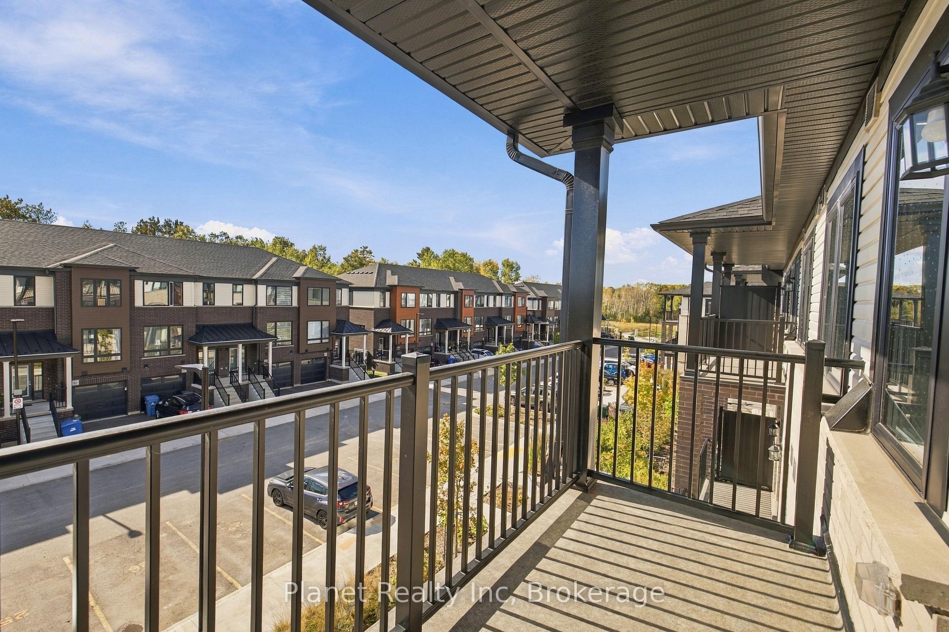 Photo 13 of 79 Thatcher Drive, Guelph, Kortright East — HOMEH