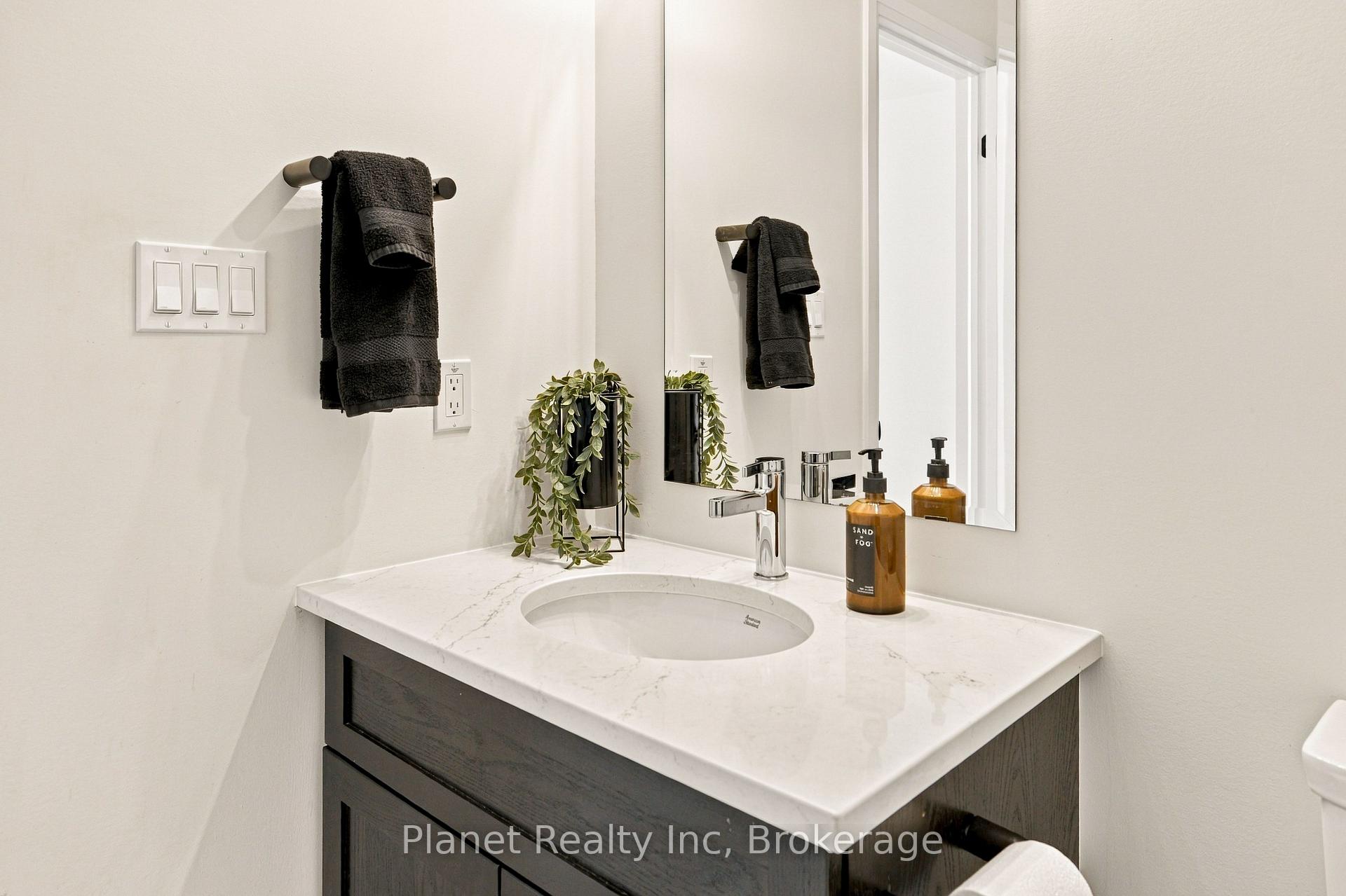 Photo 15 of 79 Thatcher Drive, Guelph, Kortright East — HOMEH