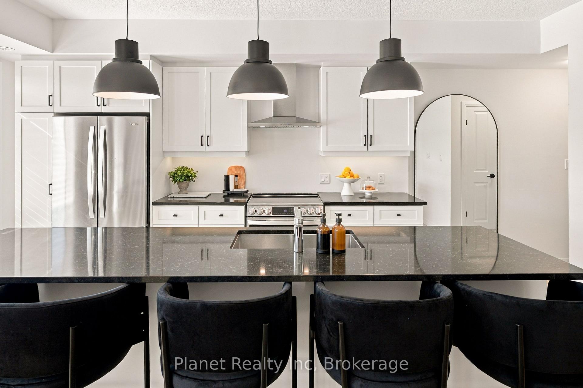 Photo 27 of 79 Thatcher Drive, Guelph, Kortright East — HOMEH