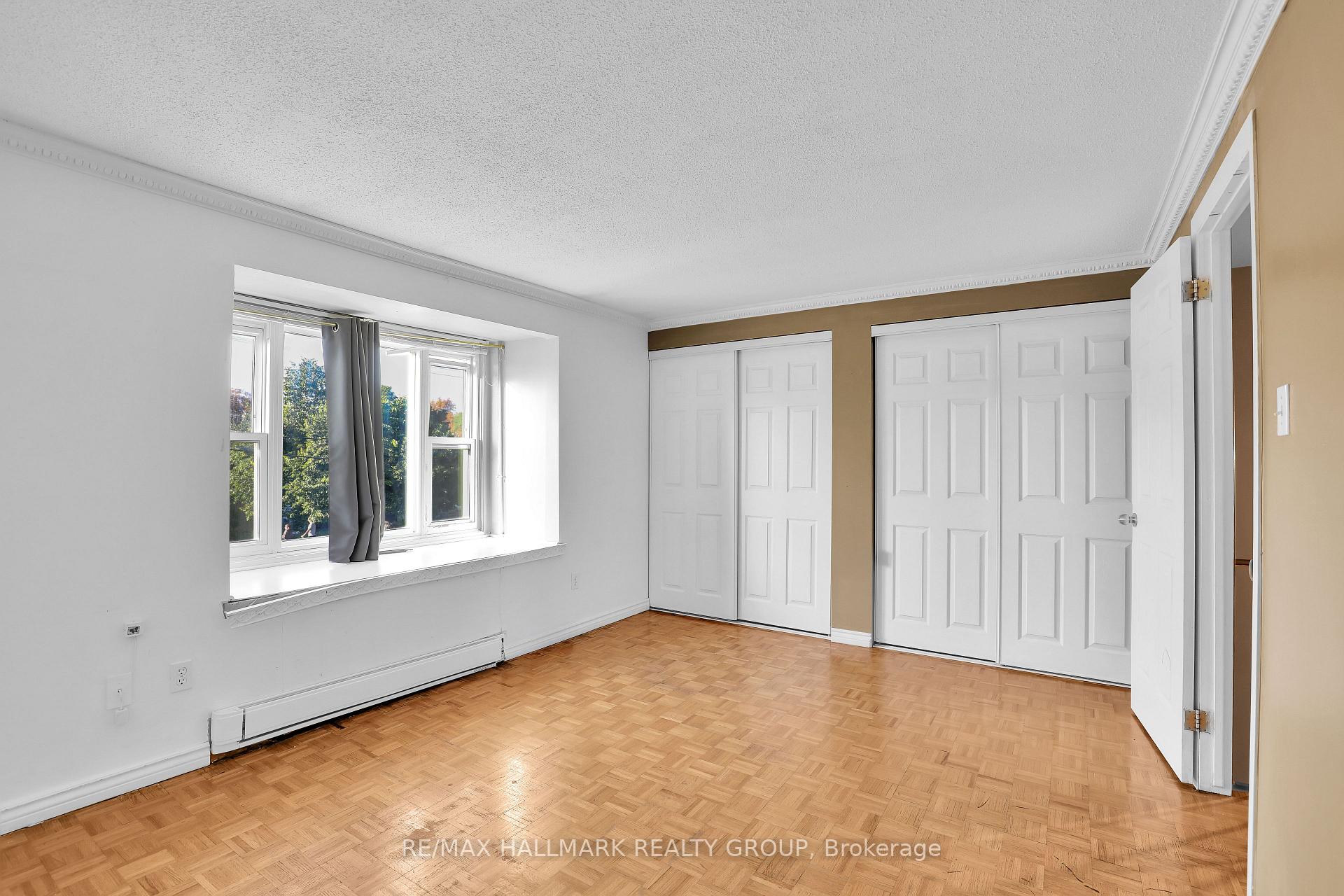 Photo 11 of 924 Dynes Road, Ottawa, Carleton Square — HOMEH