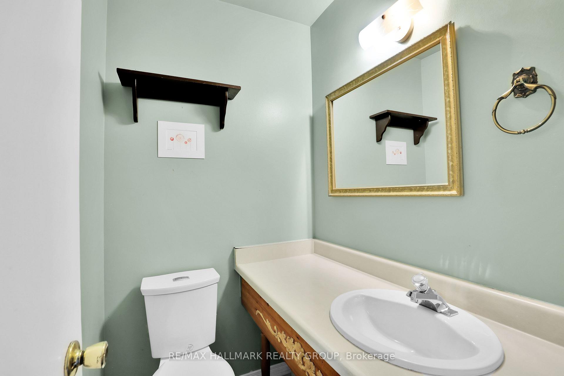 Photo 14 of 924 Dynes Road, Ottawa, Carleton Square — HOMEH