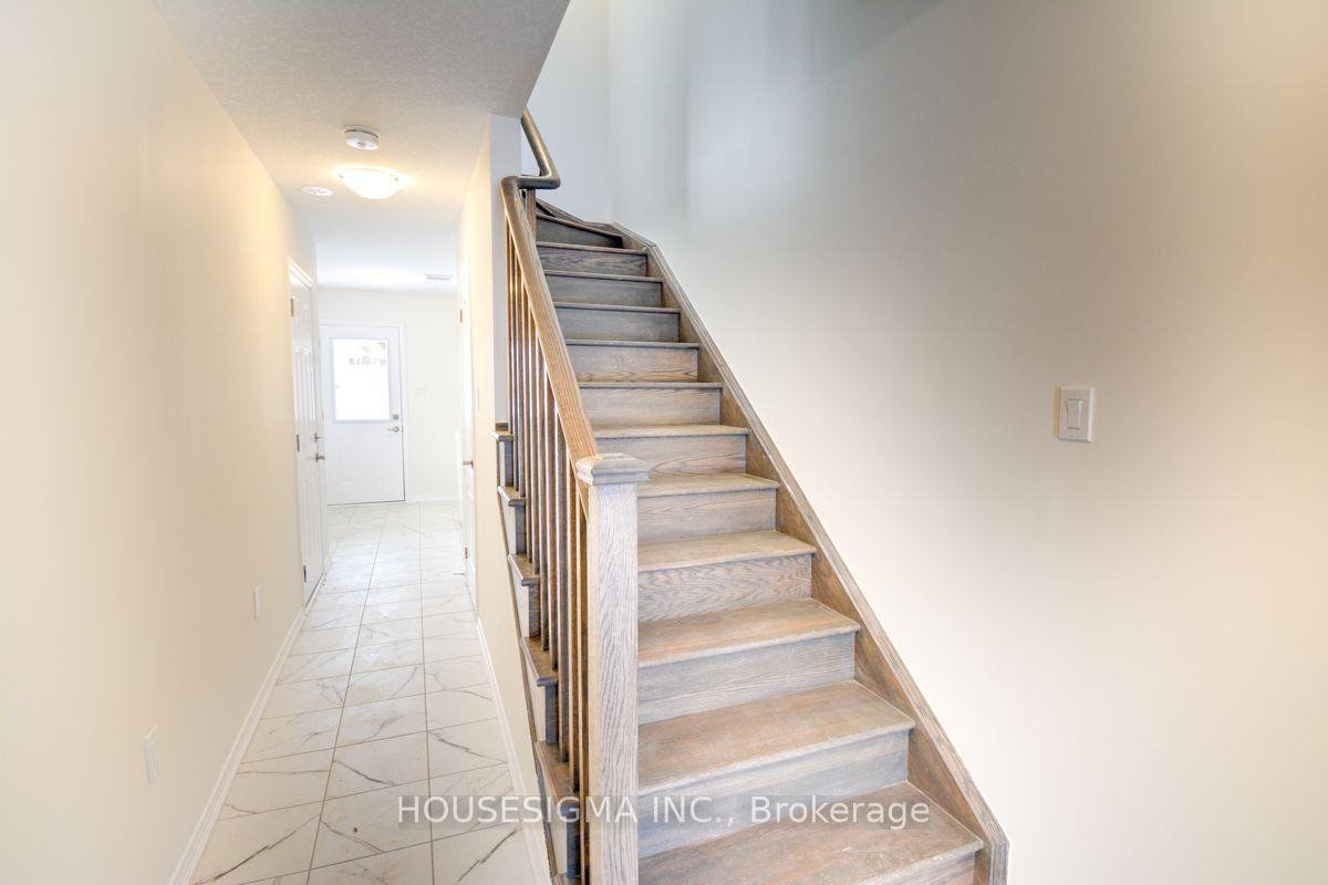 Photo 2 of 65 Holder Drive, Brantford, Empire South — HOMEH