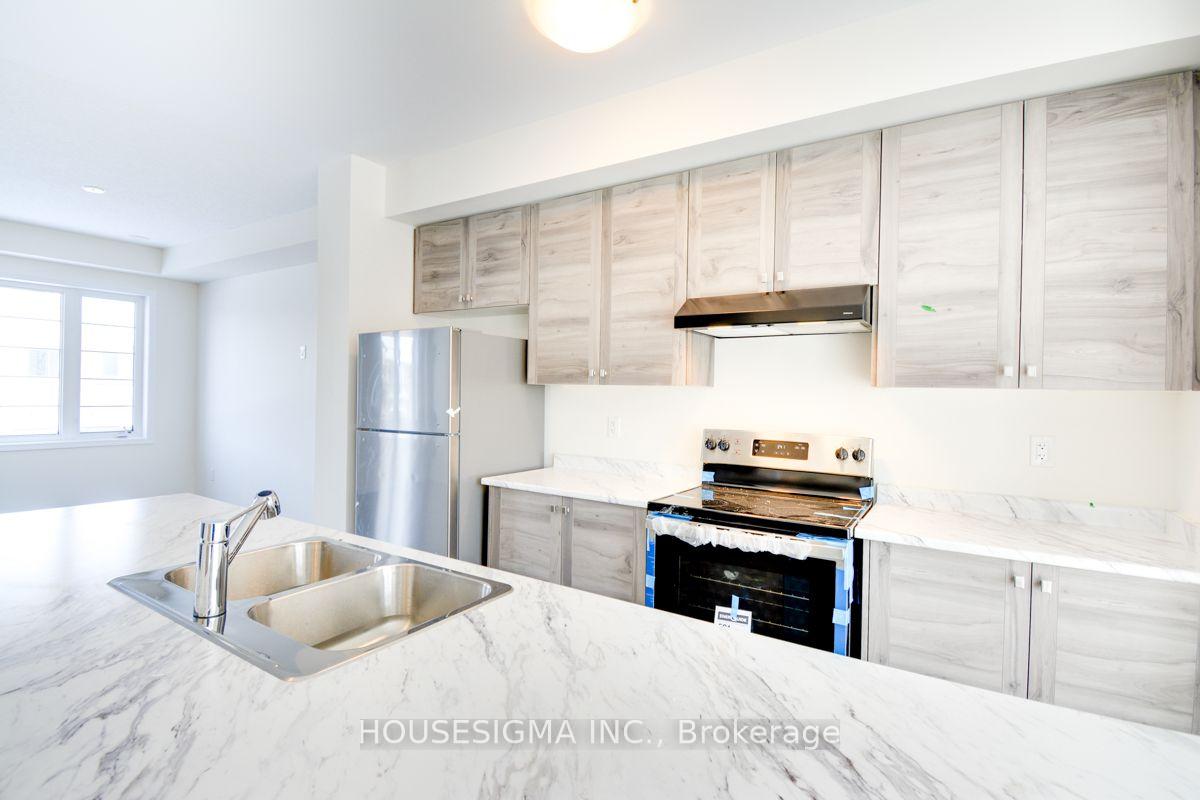 Photo 9 of 65 Holder Drive, Brantford, Empire South — HOMEH