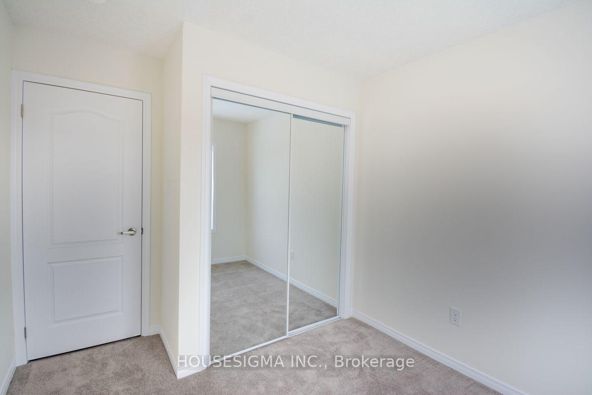 Photo 13 of 65 Holder Drive, Brantford, Empire South — HOMEH