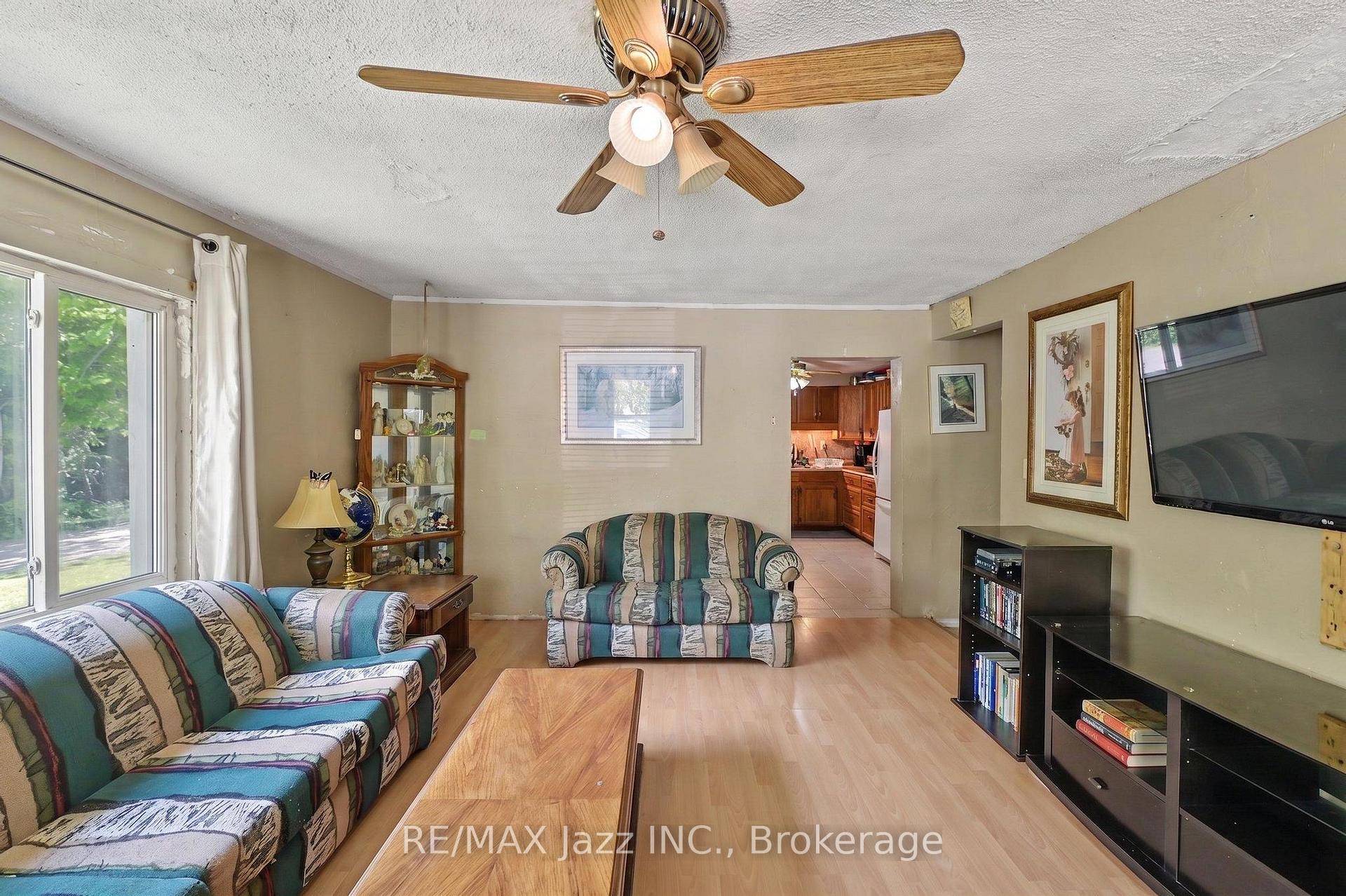Photo 4 of 4 Hubbard Street, Georgina, Pefferlaw — HOMEH