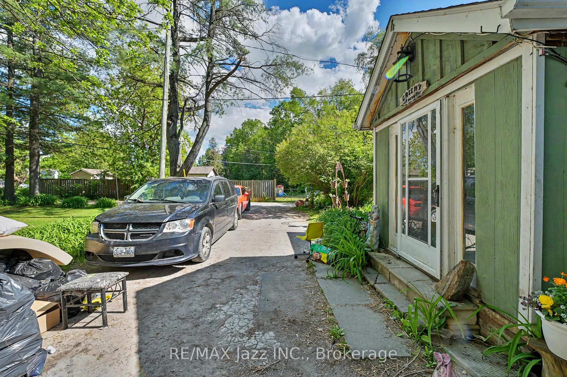 Photo 18 of 4 Hubbard Street, Georgina, Pefferlaw — HOMEH
