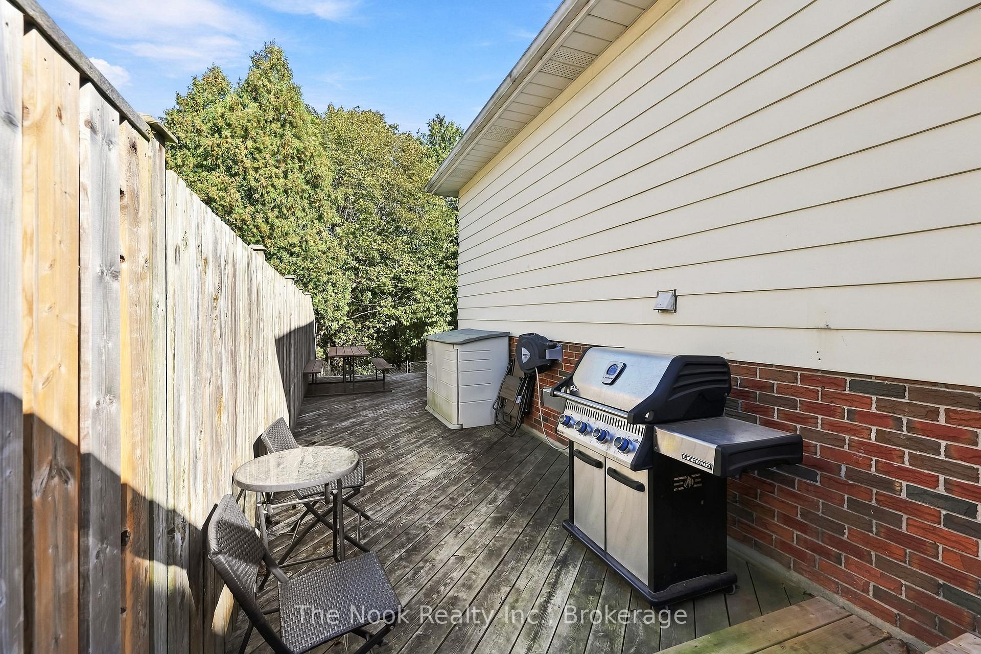 Photo 37 of 293 Brighton Court, Oshawa, Eastdale — HOMEH