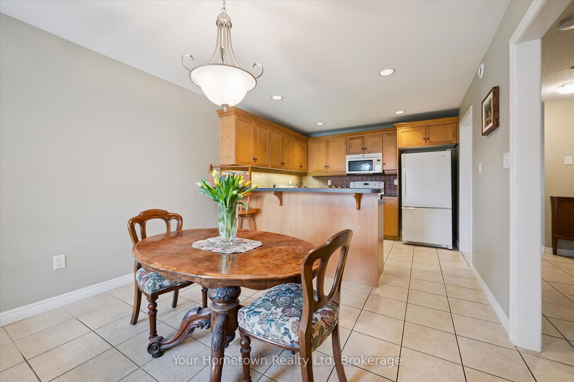Photo 8 of 115 Riverwalk Place, Guelph/Eramosa, Rockwood — HOMEH