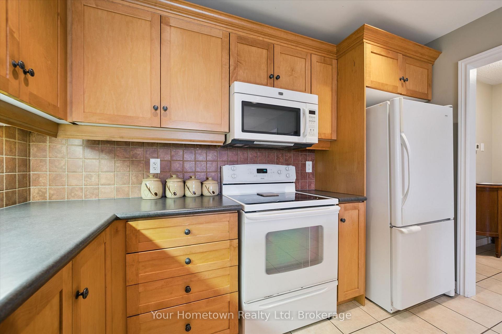 Photo 12 of 115 Riverwalk Place, Guelph/Eramosa, Rockwood — HOMEH