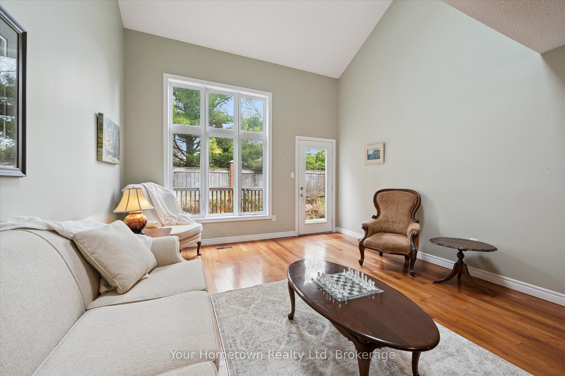 Photo 15 of 115 Riverwalk Place, Guelph/Eramosa, Rockwood — HOMEH