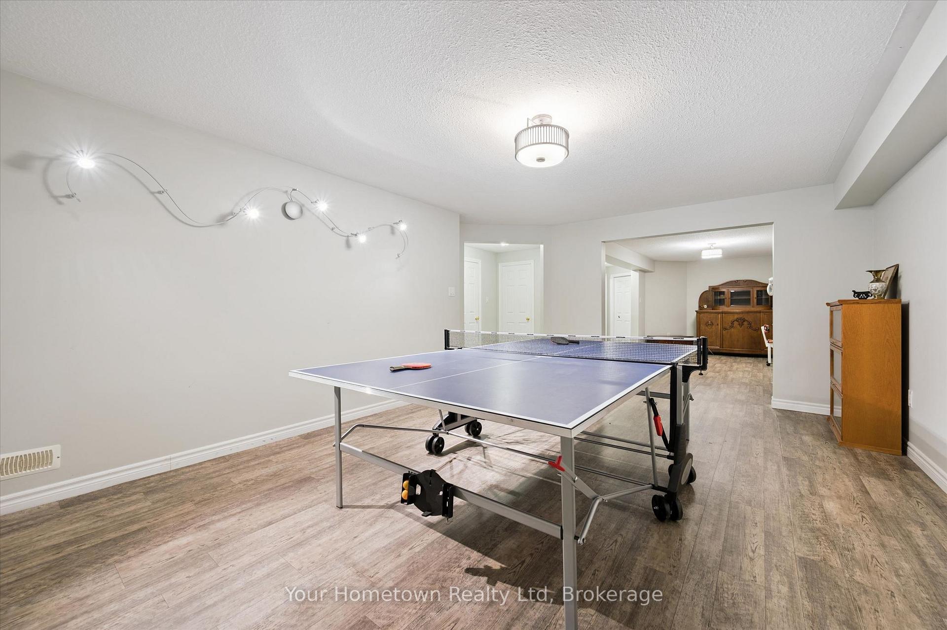 Photo 34 of 115 Riverwalk Place, Guelph/Eramosa, Rockwood — HOMEH