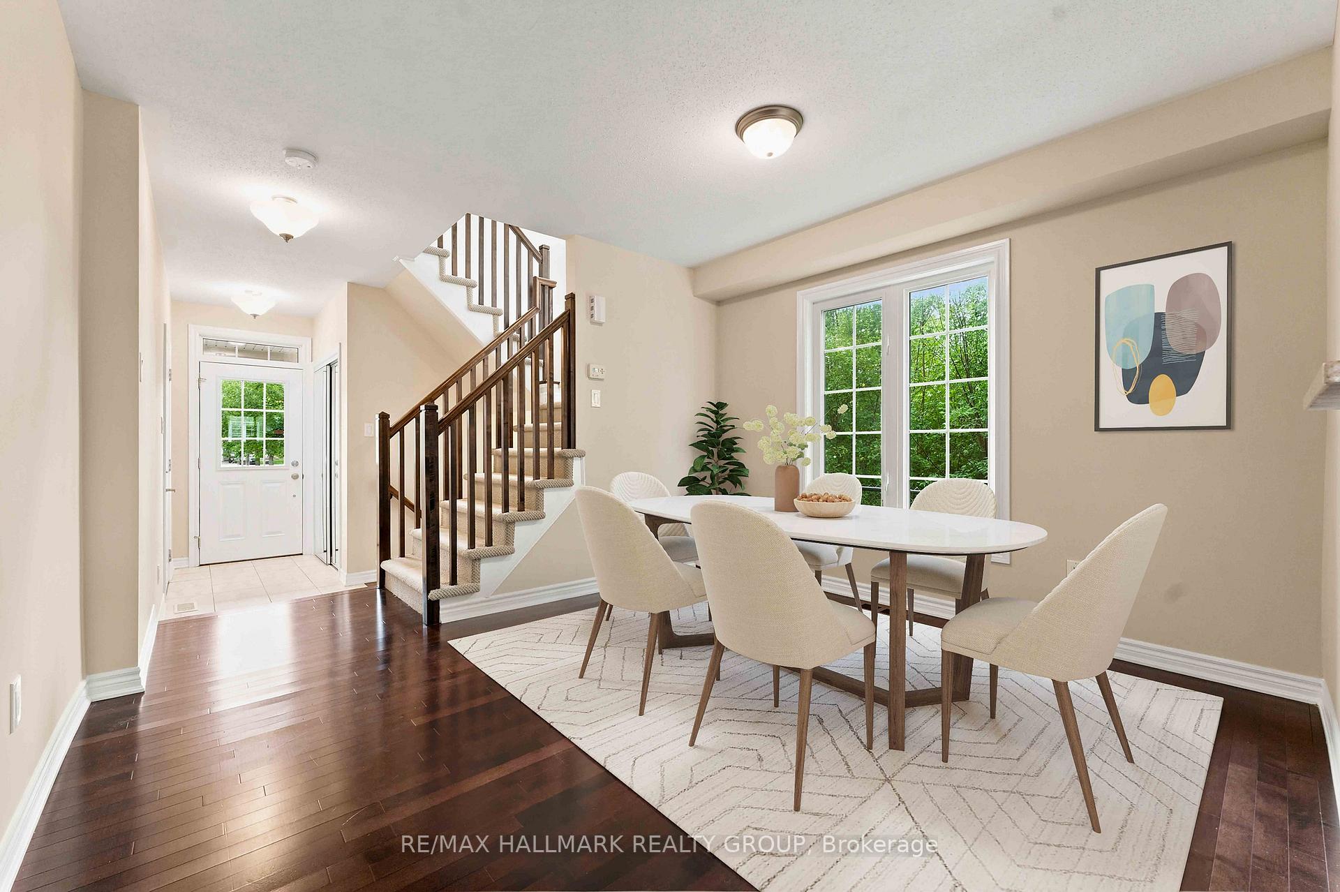 Photo 3 of 387 Sweet Grass Circle, Ottawa, Barrhaven - Half Moon Bay — HOMEH