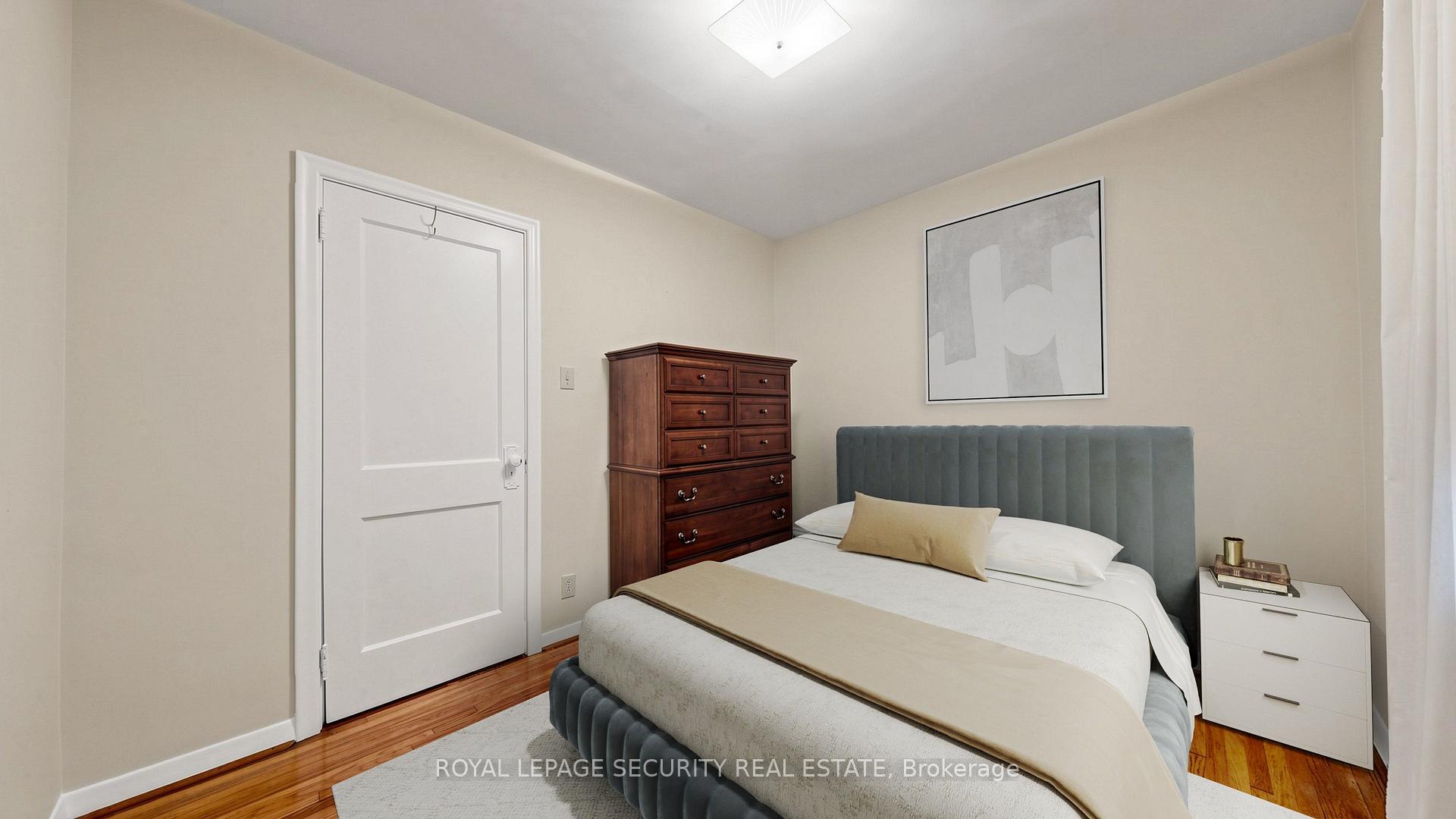 Photo 25 of 137 Robina Avenue, Toronto, Oakwood Village — HOMEH