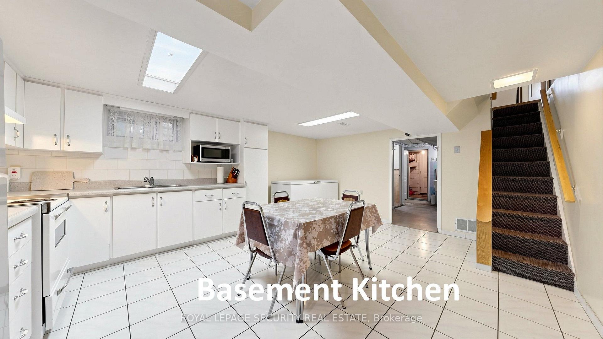 Photo 28 of 137 Robina Avenue, Toronto, Oakwood Village — HOMEH