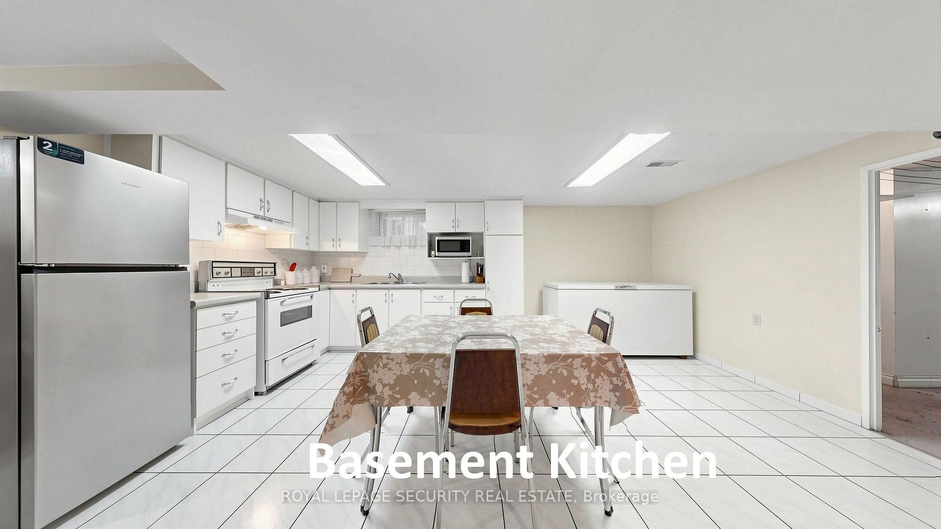 Photo 29 of 137 Robina Avenue, Toronto, Oakwood Village — HOMEH