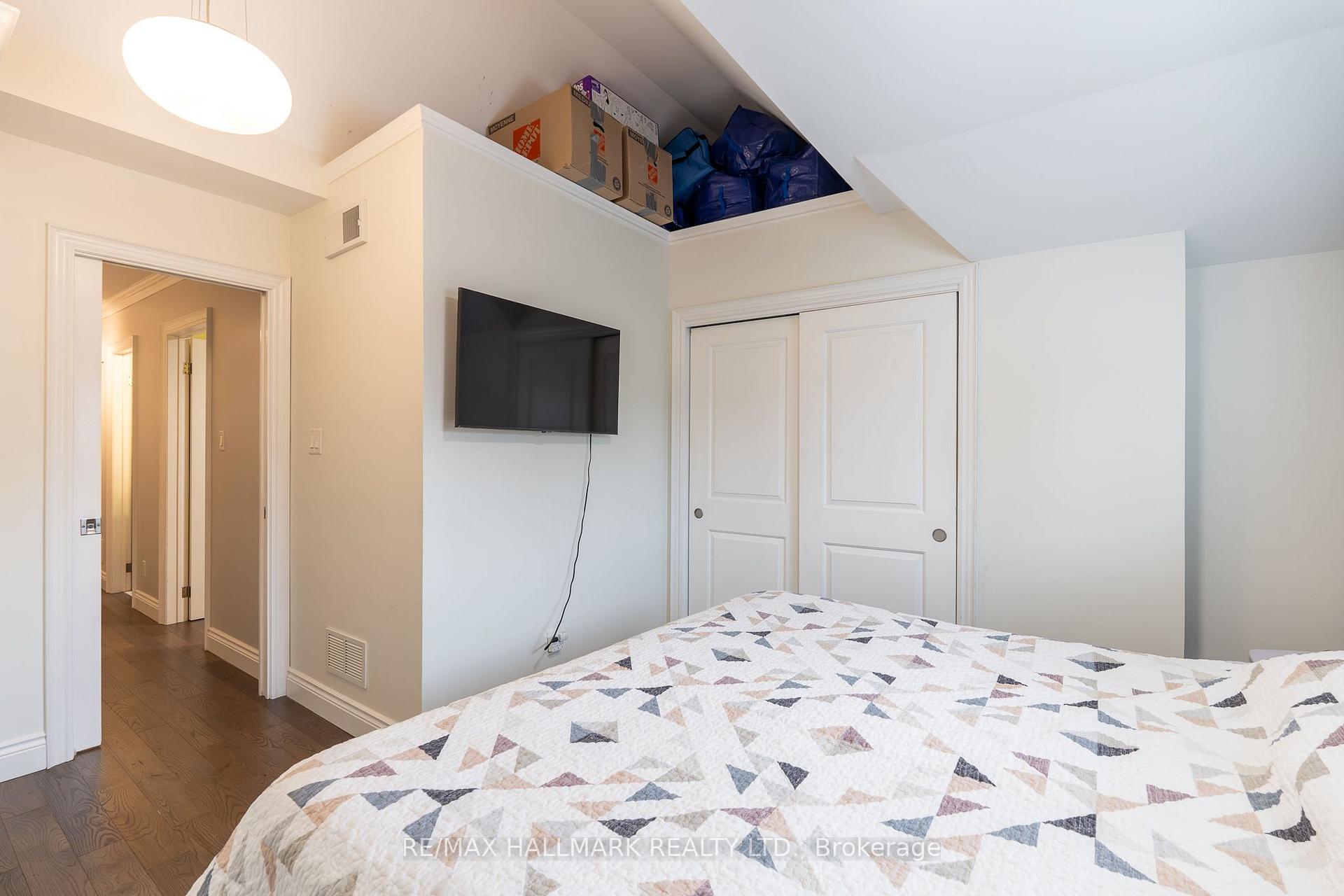 Photo 16 of 122 Holborne Avenue, Toronto, Danforth Village-East York — HOMEH