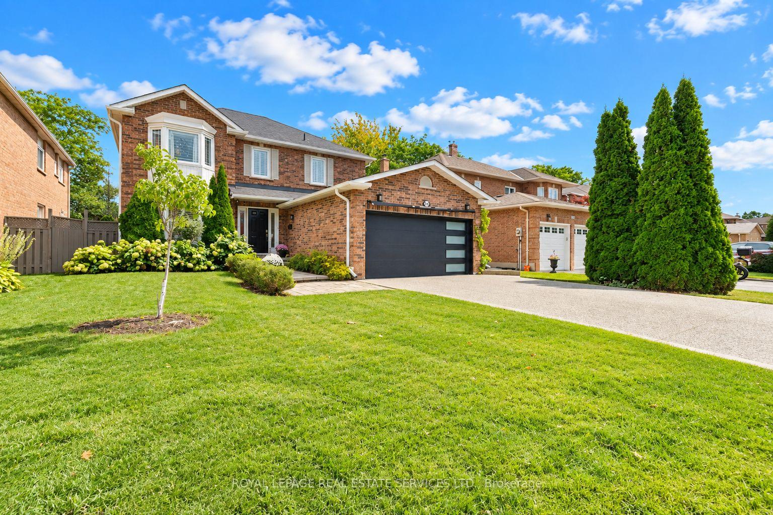 Photo 4 of 360 River Oaks Boulevard W, Oakville, River Oaks — HOMEH