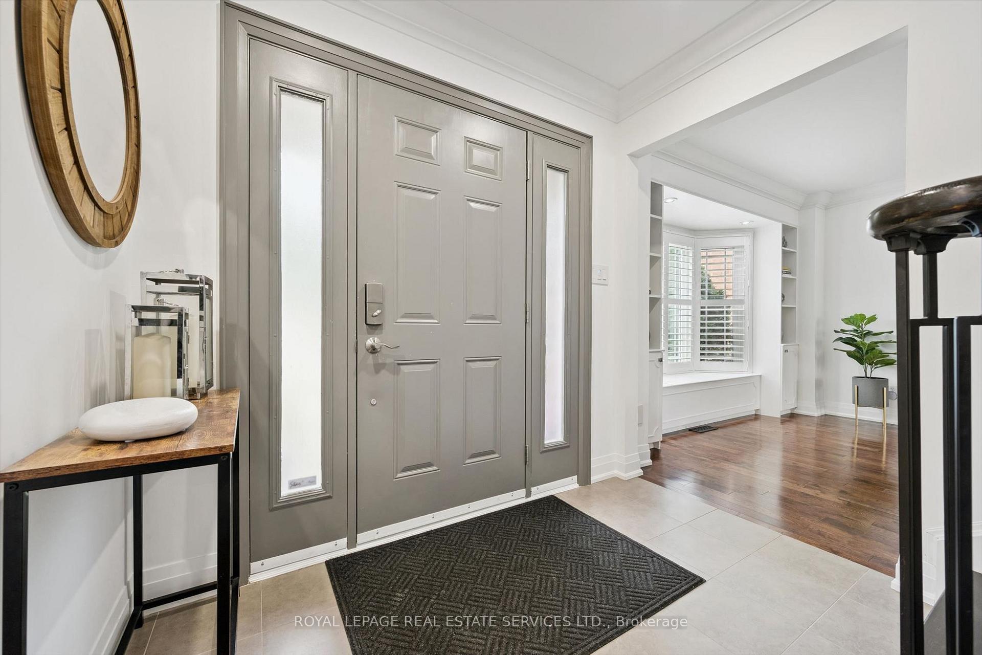 Photo 6 of 360 River Oaks Boulevard W, Oakville, River Oaks — HOMEH