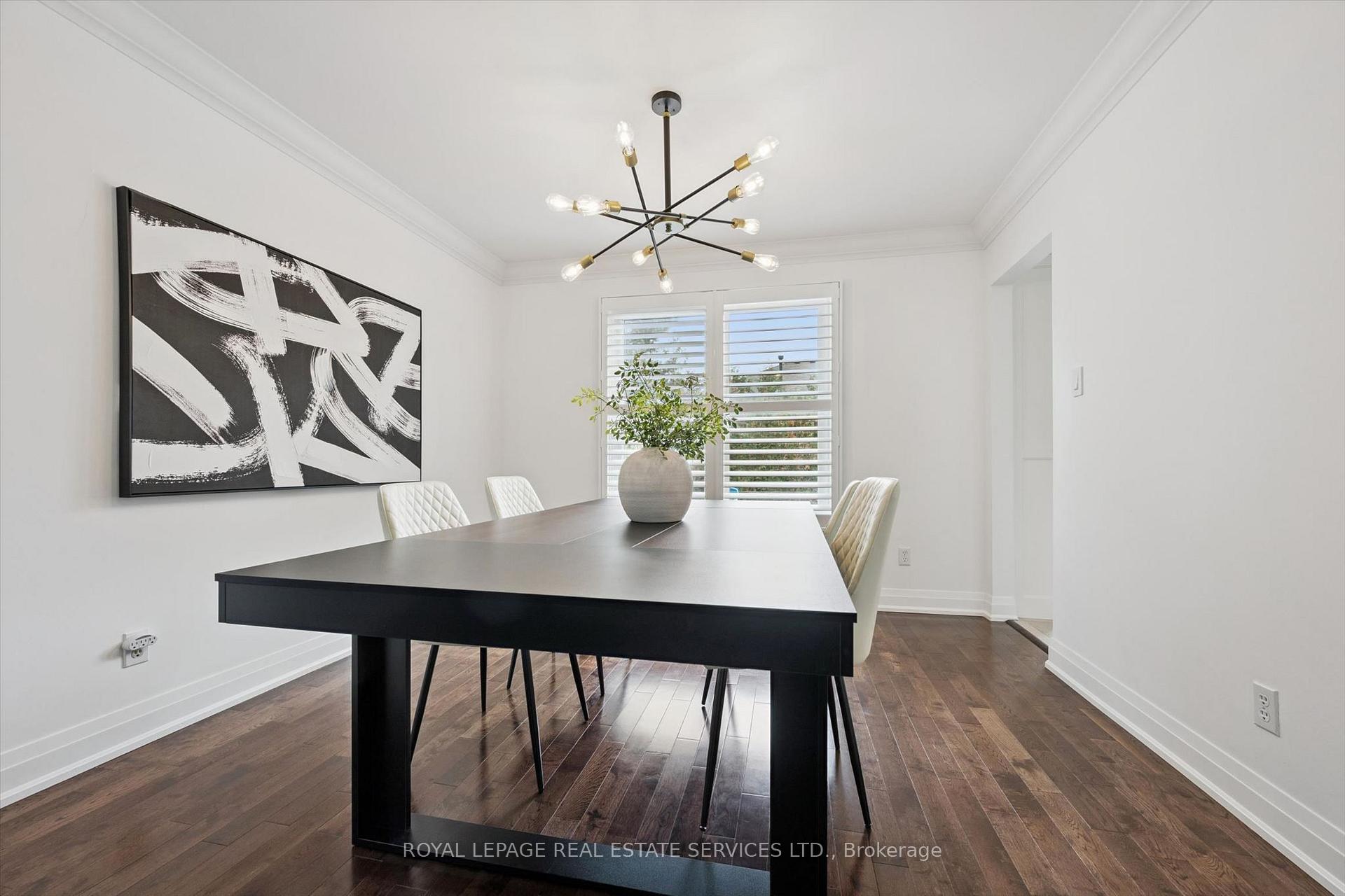 Photo 12 of 360 River Oaks Boulevard W, Oakville, River Oaks — HOMEH