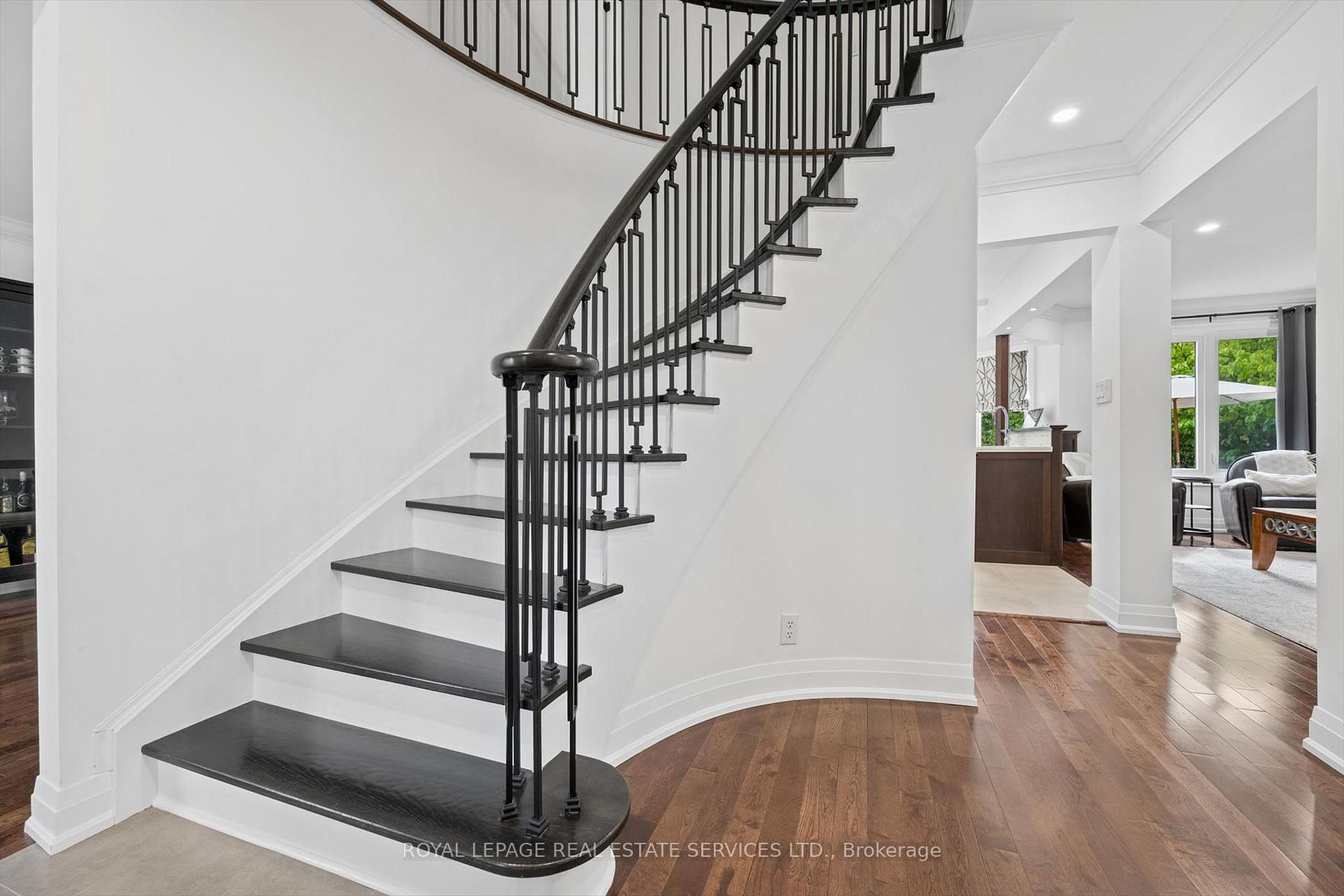 Photo 27 of 360 River Oaks Boulevard W, Oakville, River Oaks — HOMEH