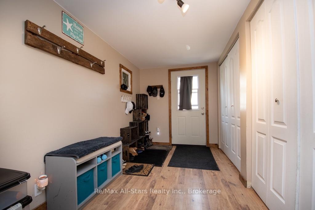 Photo 2 of 23 Wolfe Street, Kawartha Lakes, Lindsay — HOMEH