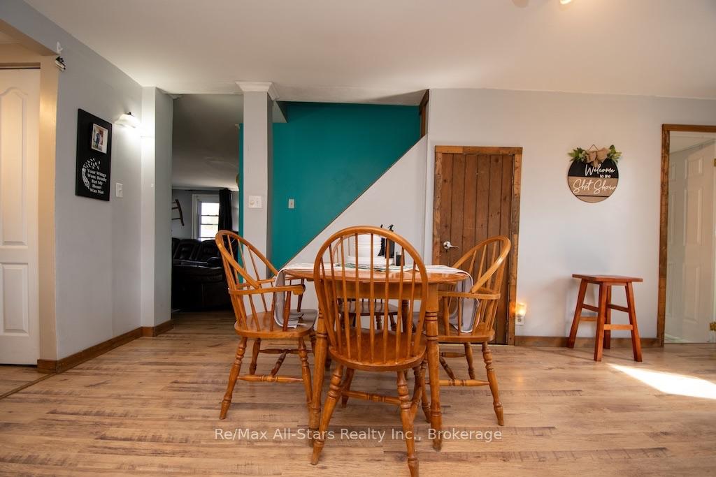 Photo 4 of 23 Wolfe Street, Kawartha Lakes, Lindsay — HOMEH