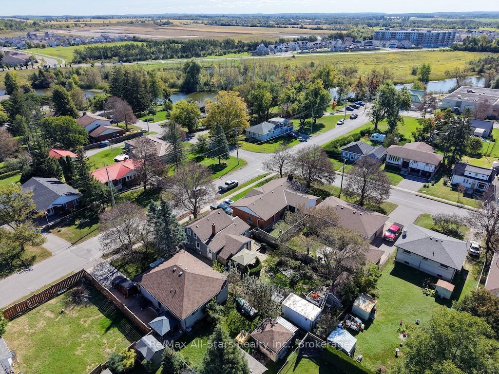 Photo 29 of 23 Wolfe Street, Kawartha Lakes, Lindsay — HOMEH
