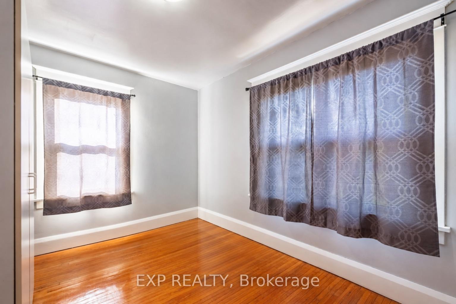 Photo 17 of 4613 Ryerson Crescent, Niagara Falls, Downtown — HOMEH